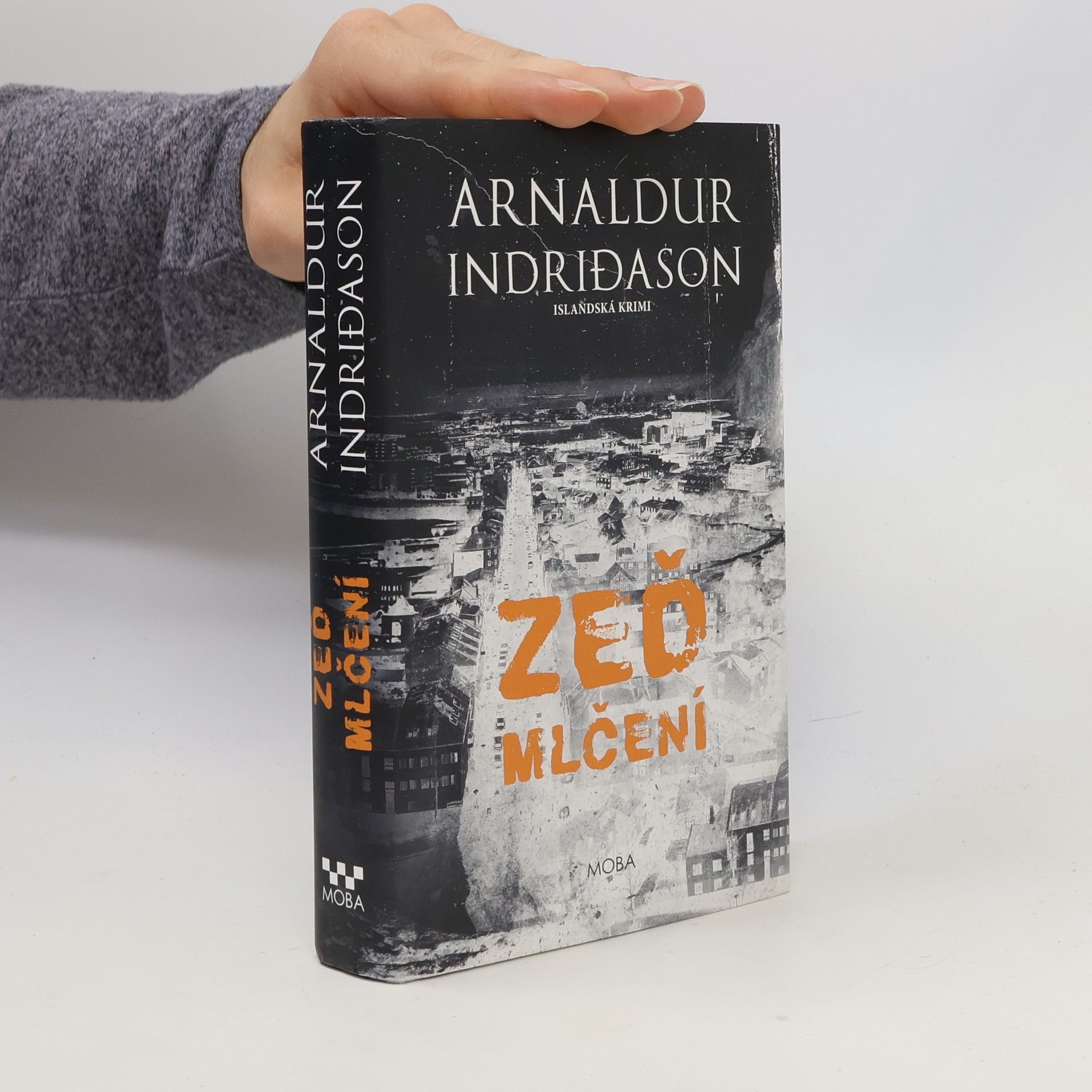 Arnaldur Indriðason Zeď mlčení