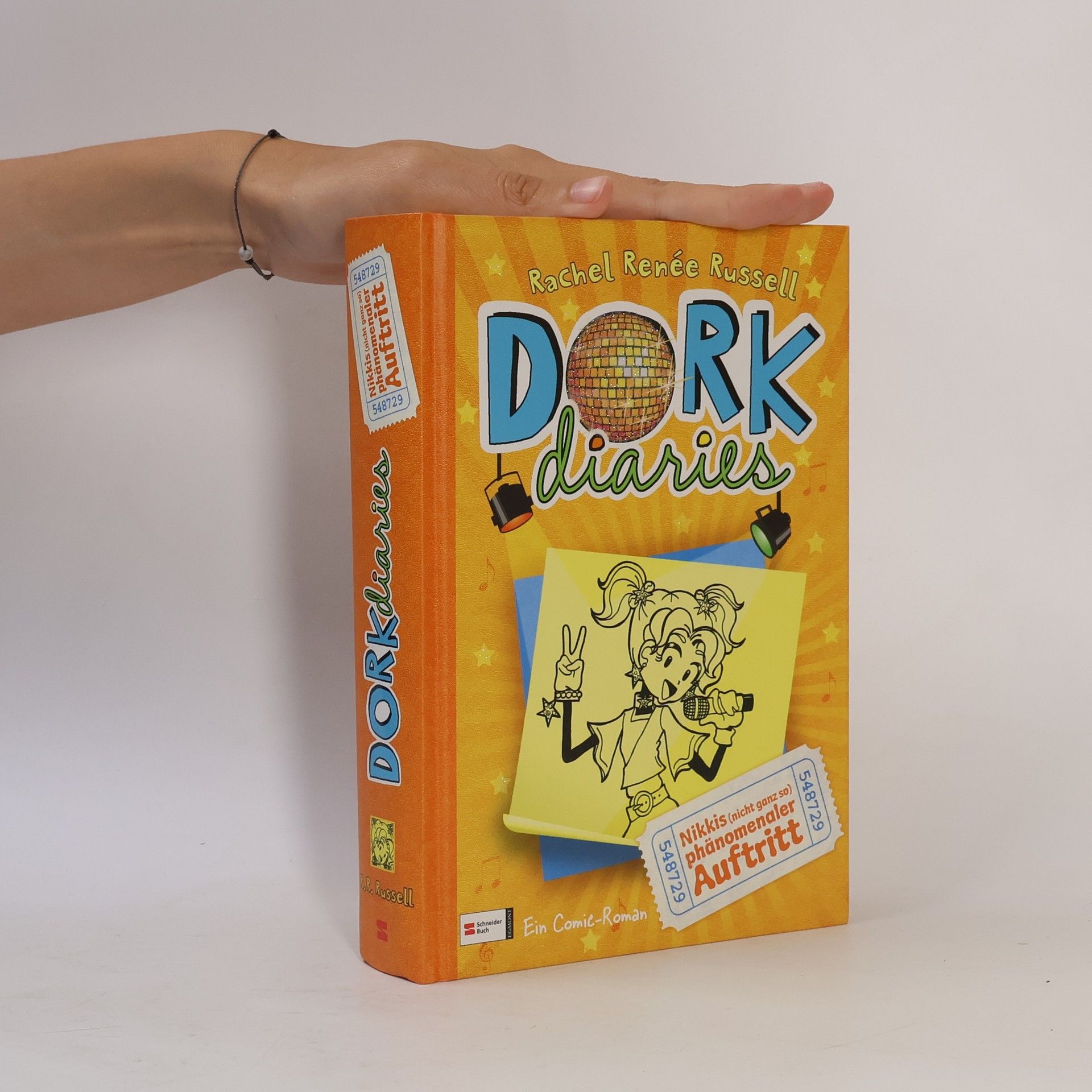 Rachel Renee Russell Dork Diaries: Nikkis phänomenaler Auftritt