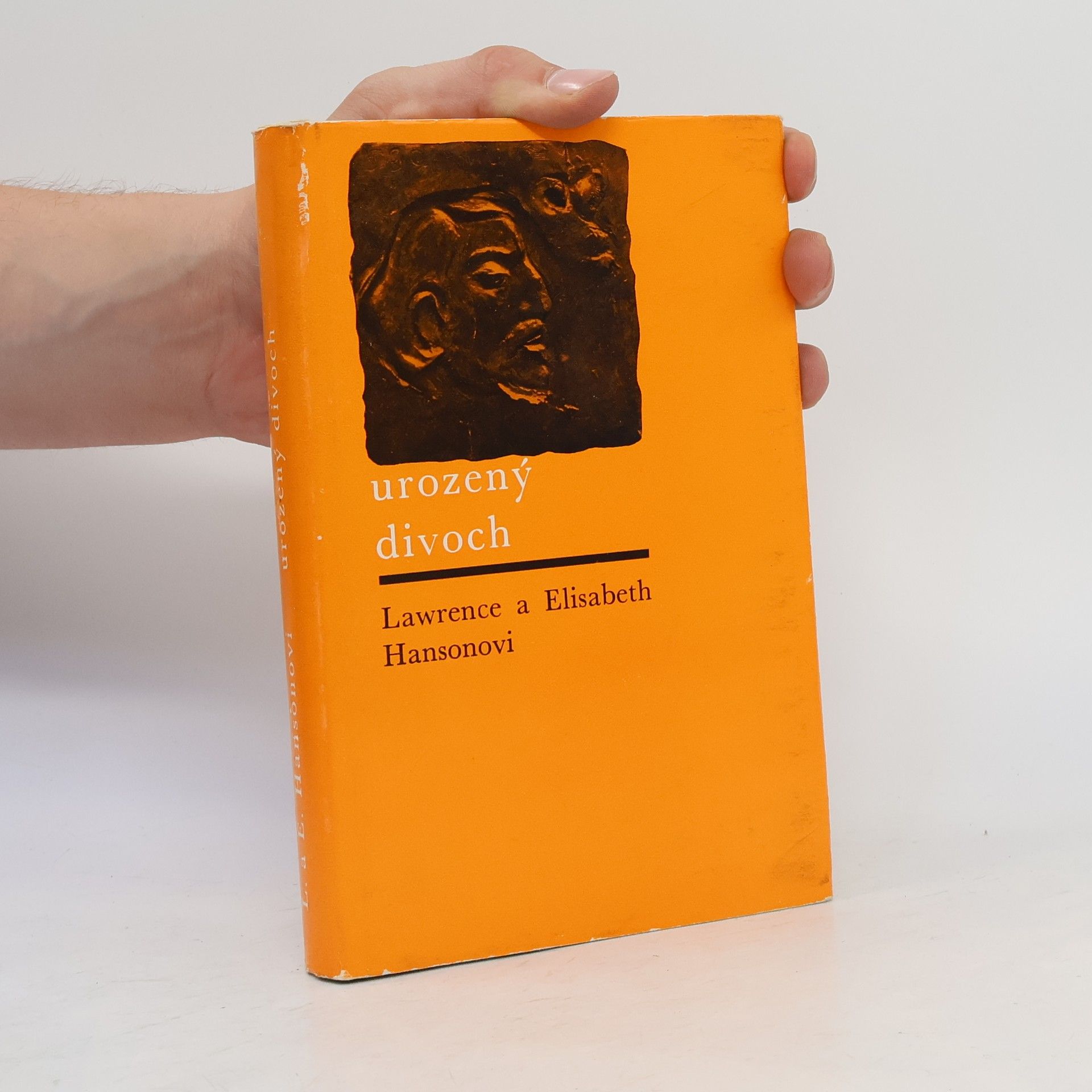 Lawrence Hanson Urozený divoch