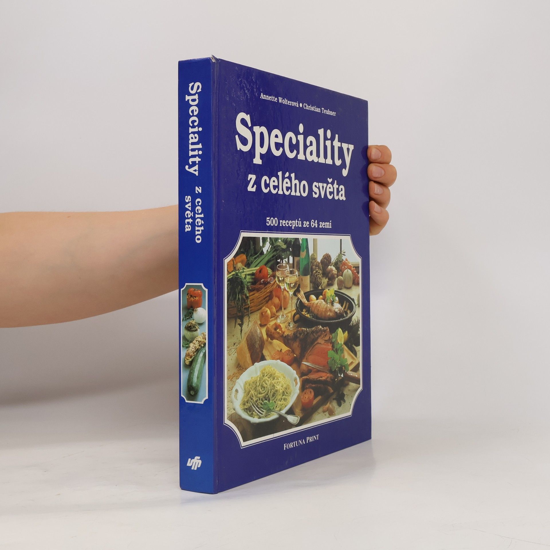 Christian Teubner Speciality z celého světa, 500 receptů ze 64 zemí