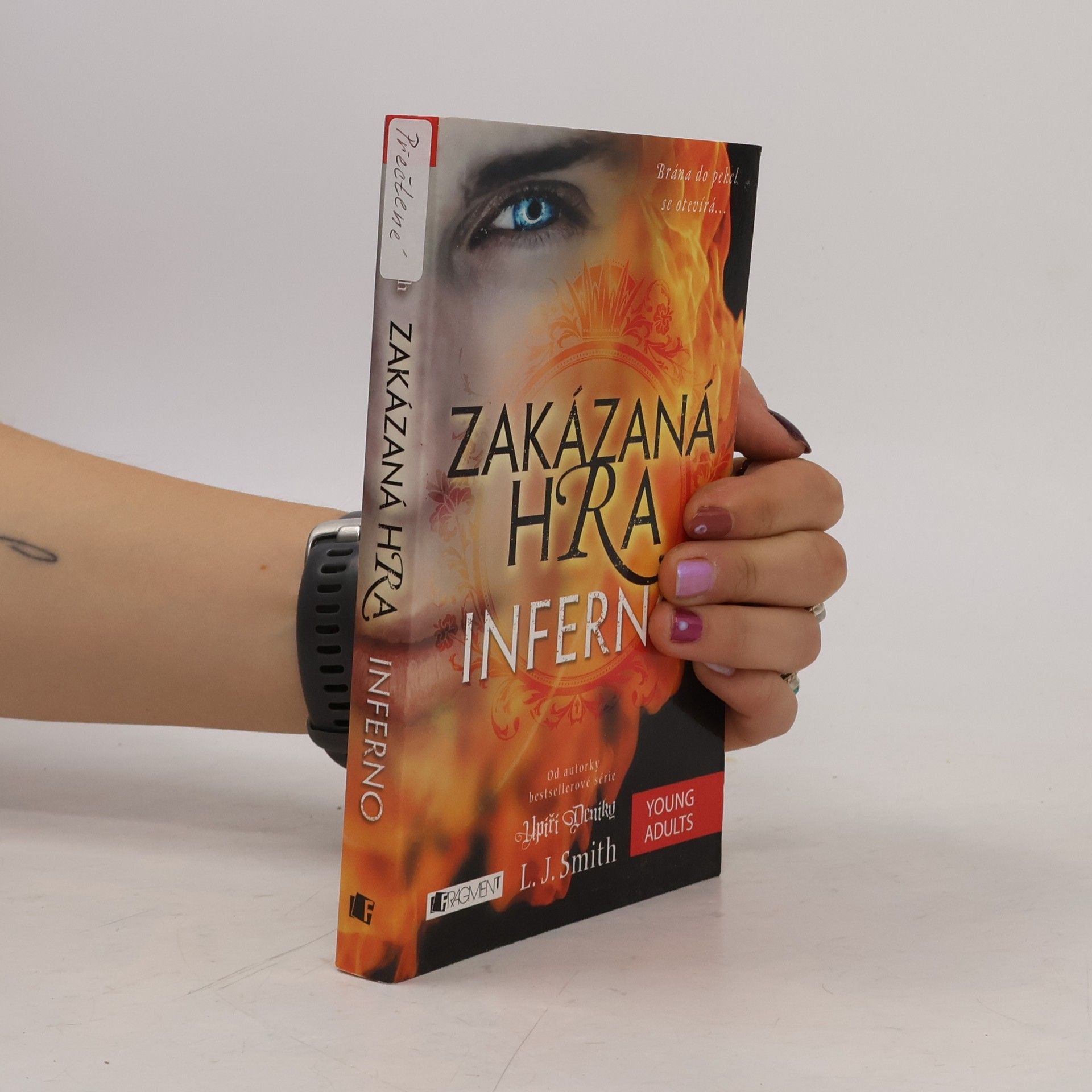 L. J. Smith Zakázaná hra. Inferno