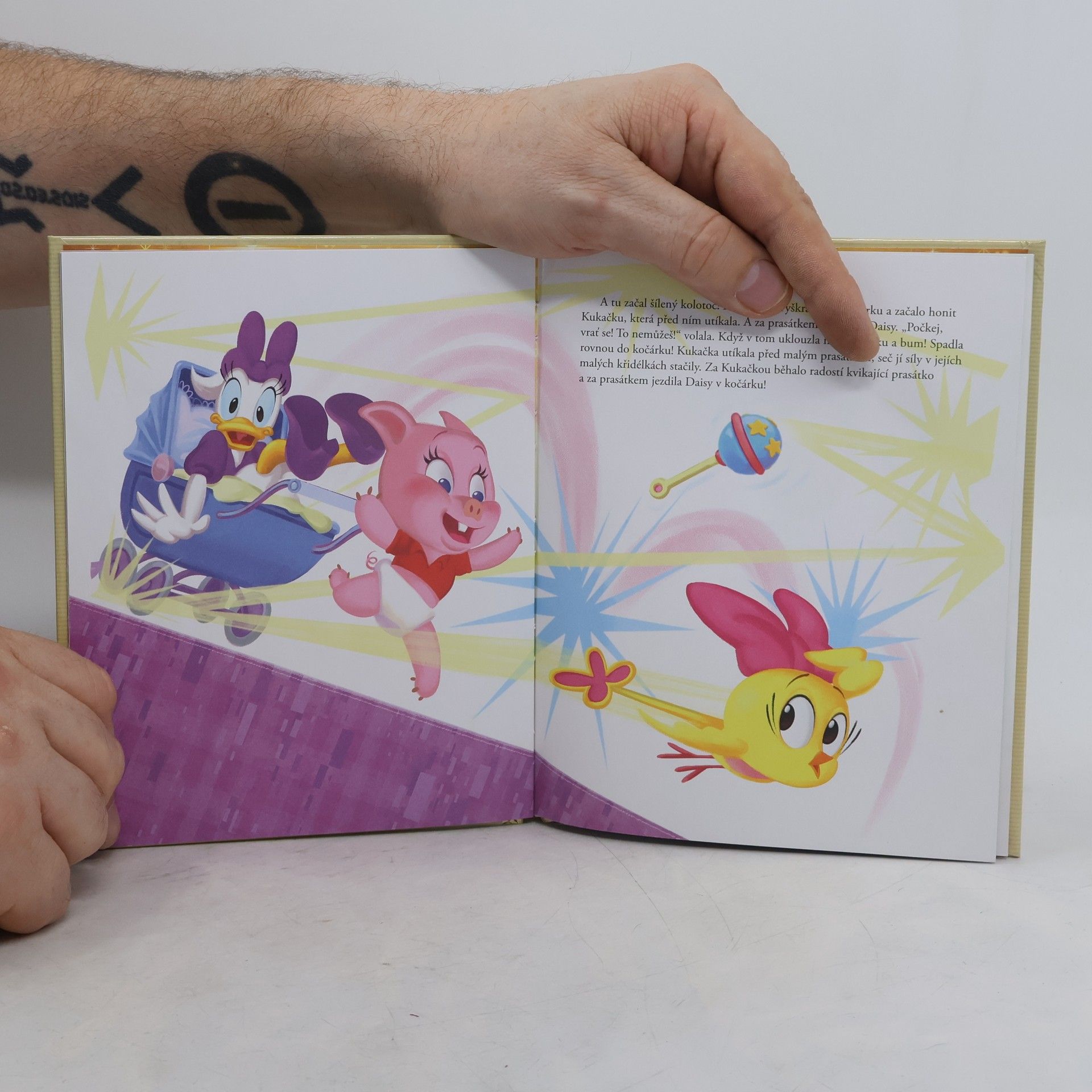 Collectif d'auteurs Minnie Mouse a malé prasátko