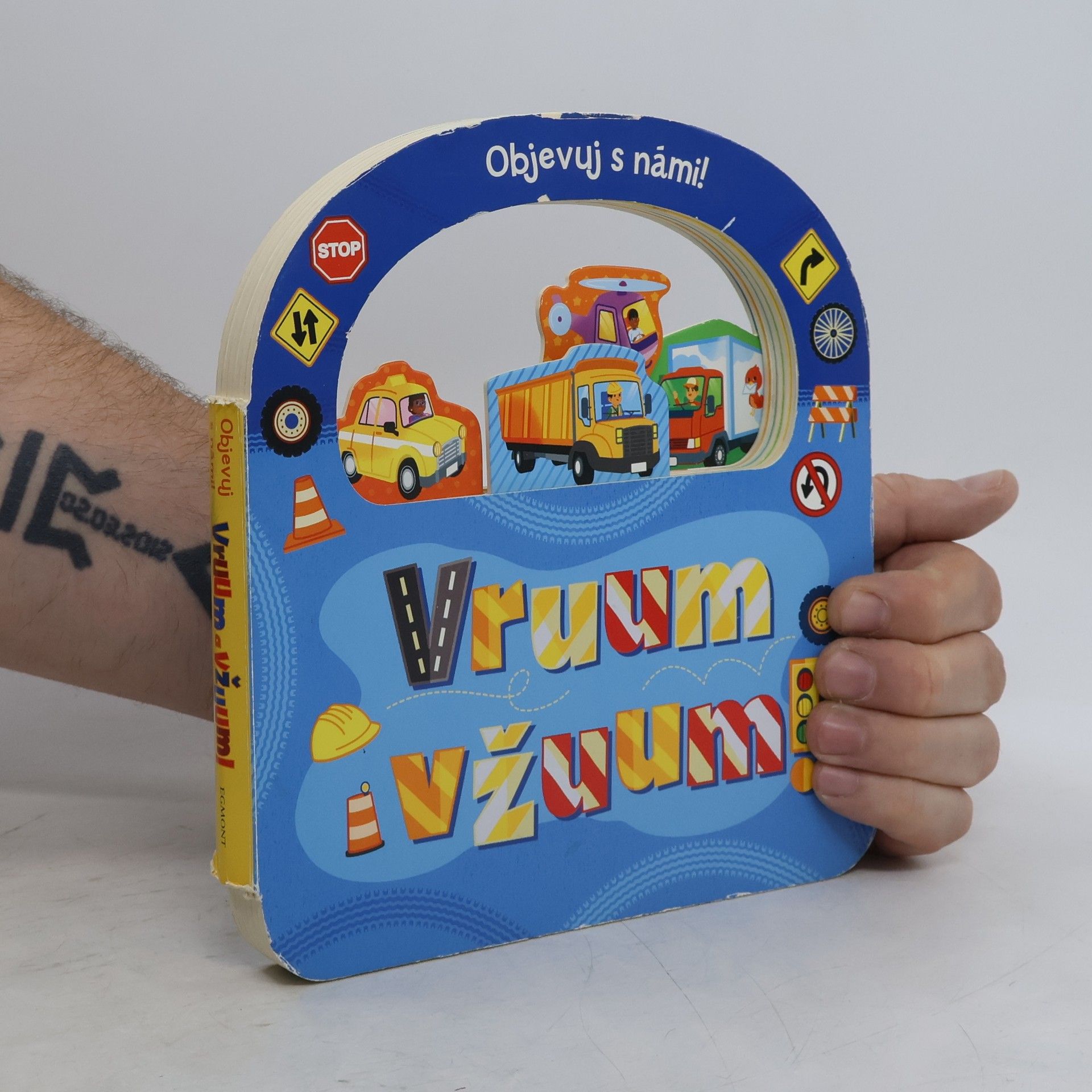 Kolektiv autorů Vruum vžuum!: objevuj s námi!