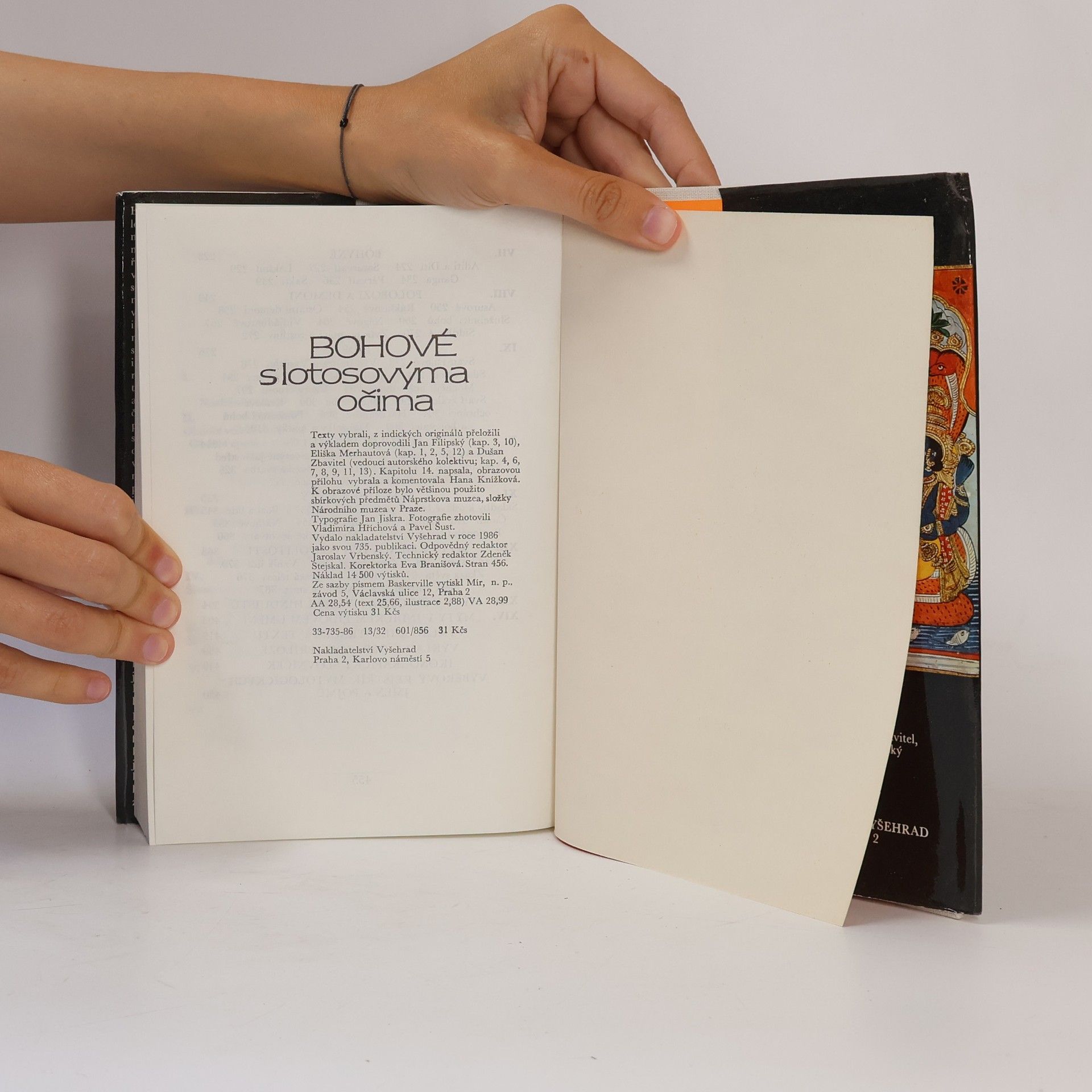 Autores varios Bohové s lotosovýma očima
