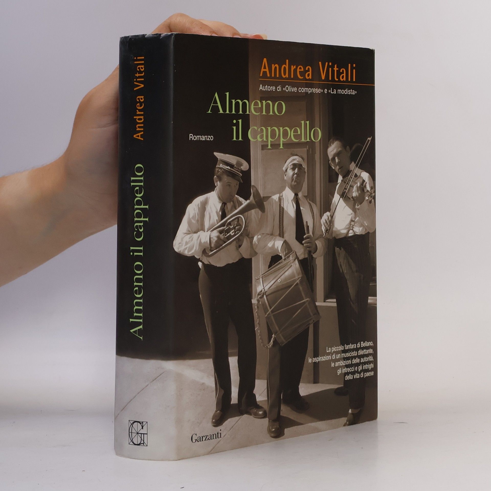 Andrea Vitali Almeno il cappello