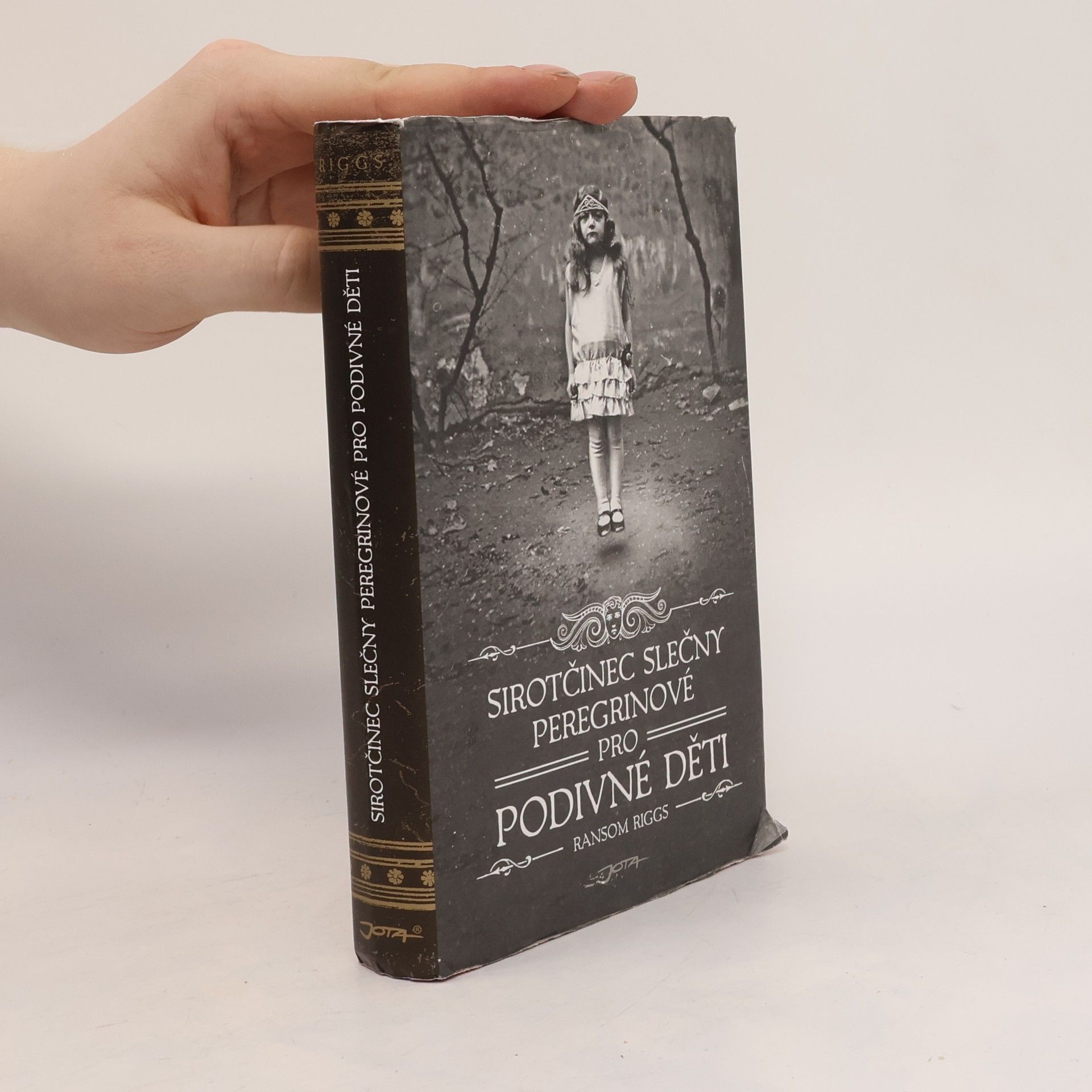 Ransom Riggs Sirotčinec slečny Peregrinové pro podivné děti