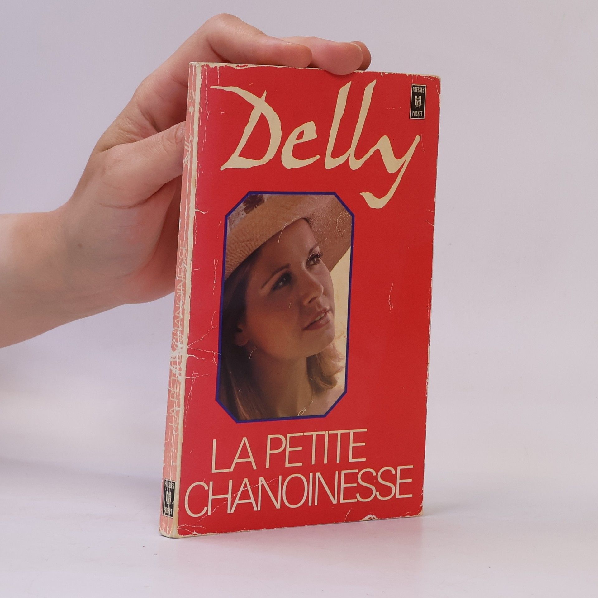Delly La petite chanoinesse / roman