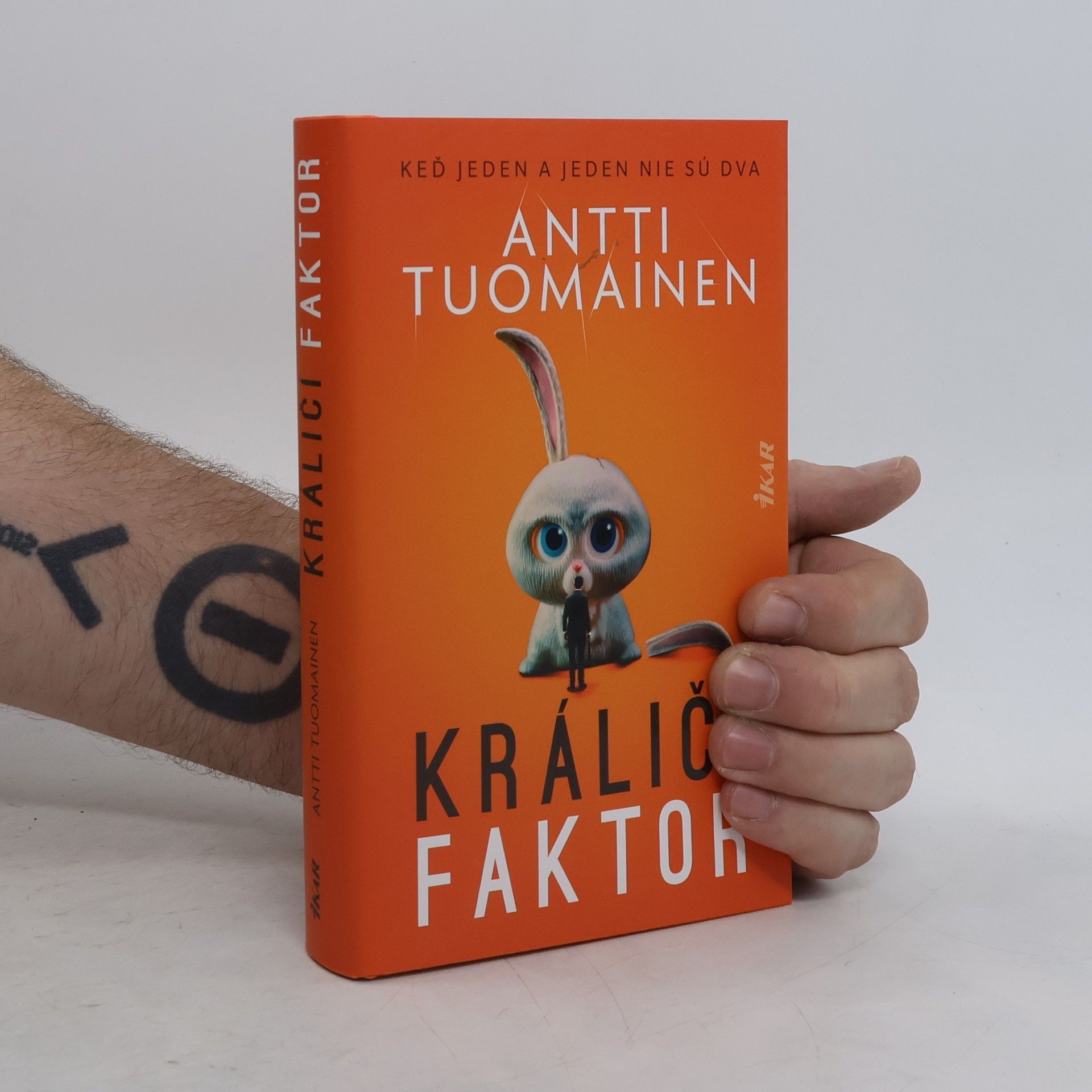 Antti Tuomainen Králičí faktor