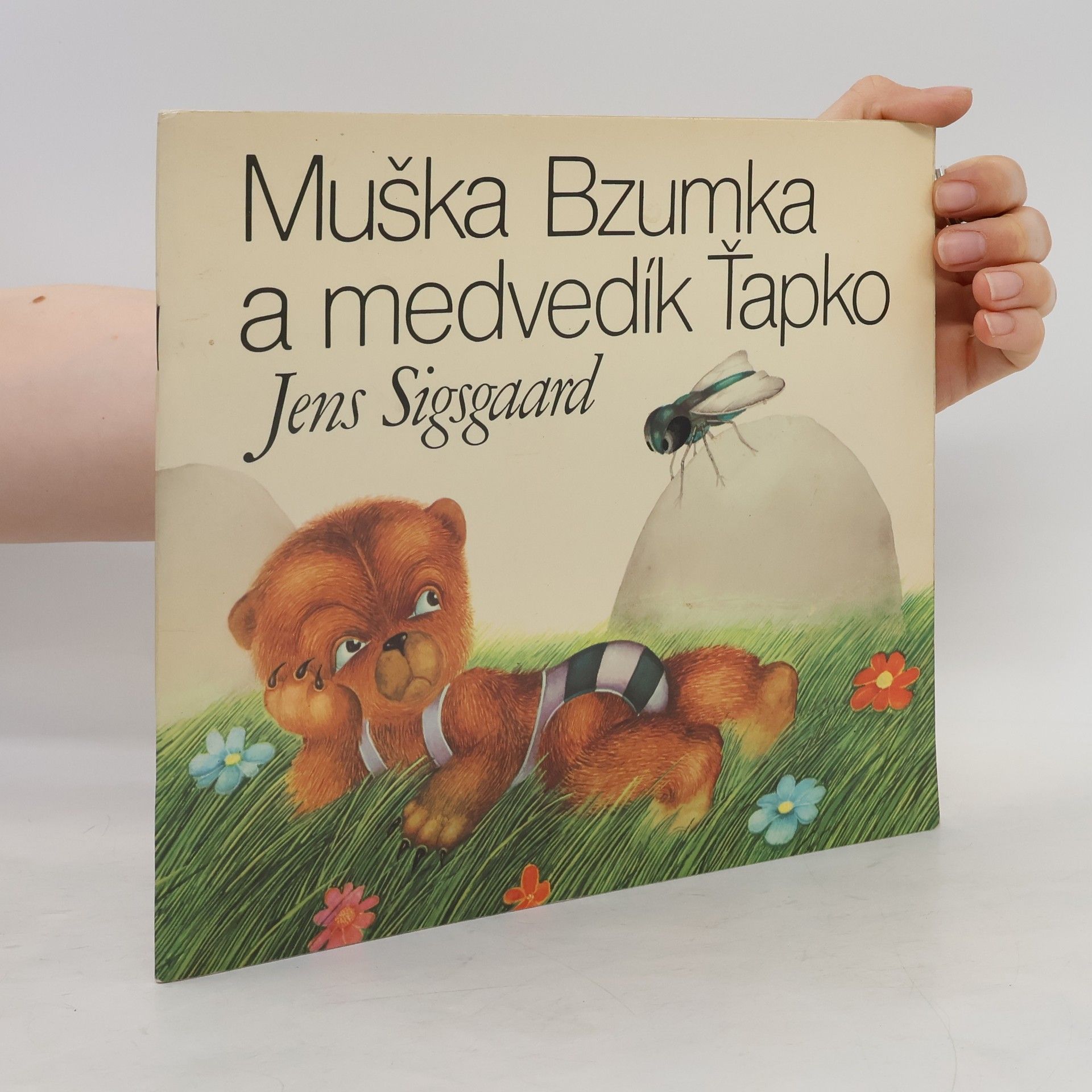 Jens Sigsgaard Muška Bzumka a medvedík Ťapko