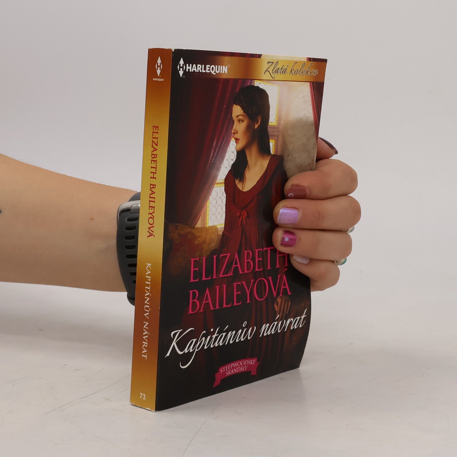 Elizabeth Bailey Kapitánův návrat