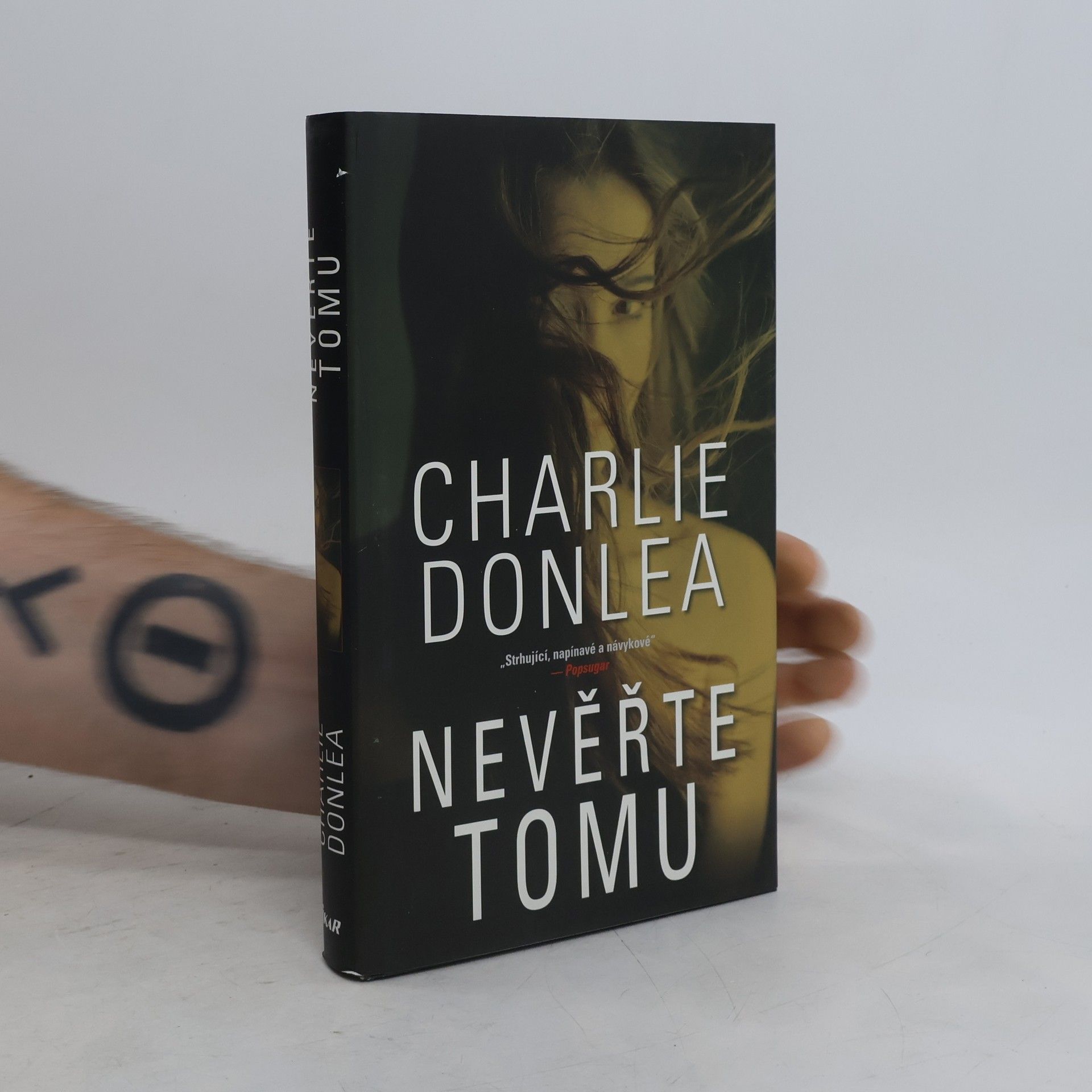 Charlie Donlea Nevěřte tomu