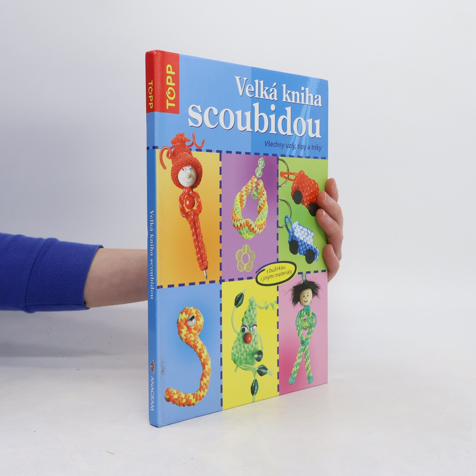 Inge Walz Velká kniha scoubidou: Všechny uzly, tipy a triky