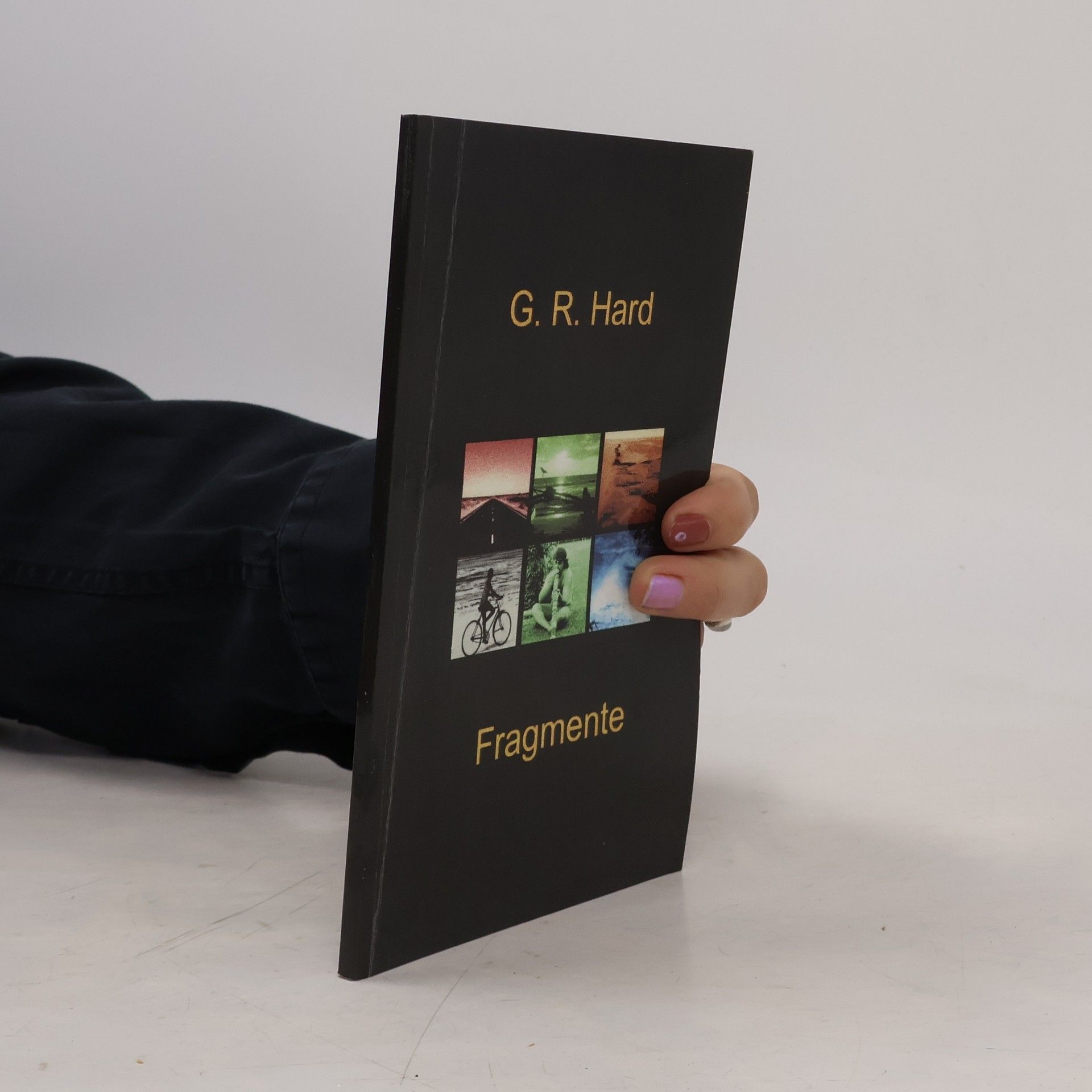 G. R. Hard Fragmente