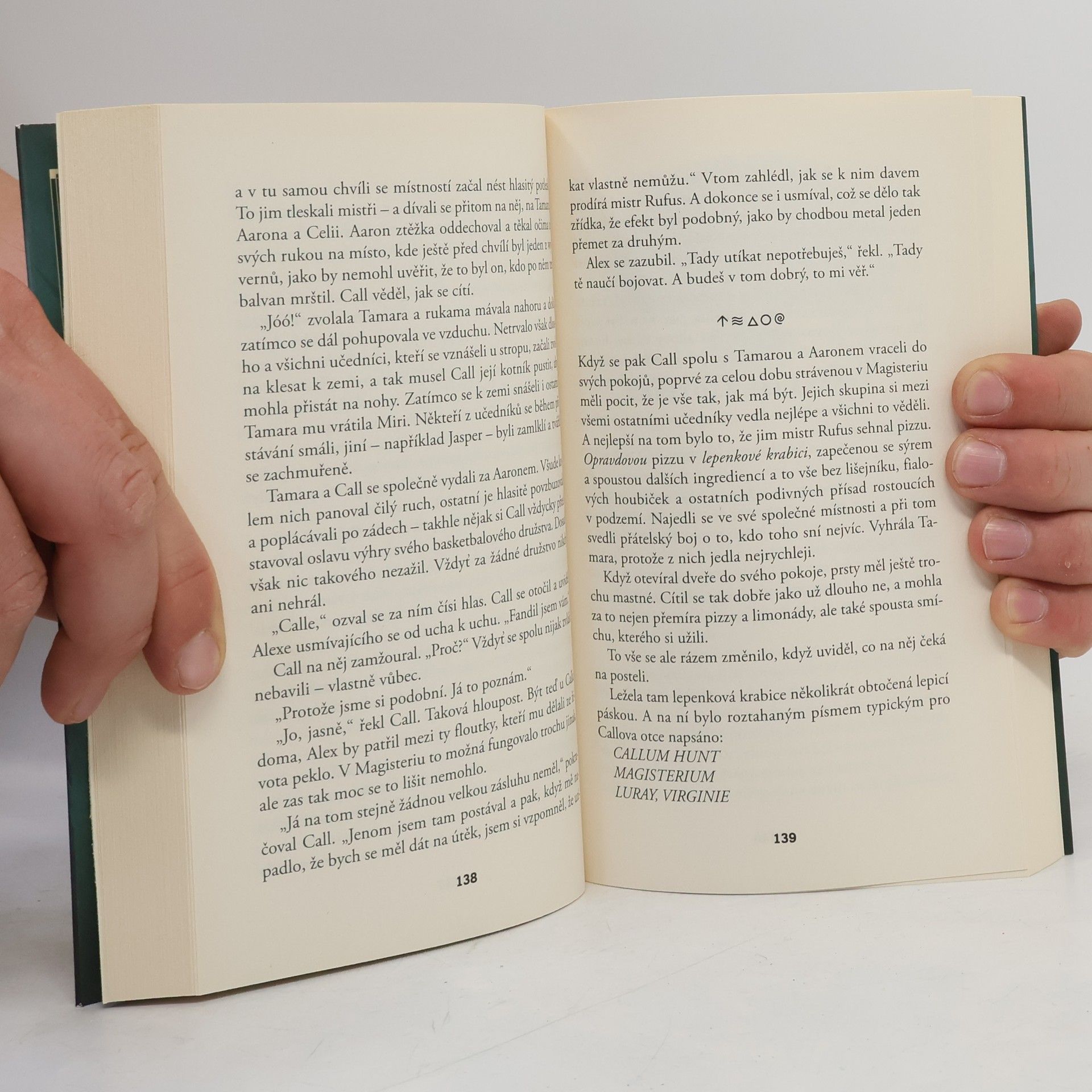 Holly Black Magisterium 1. Železná zkouška