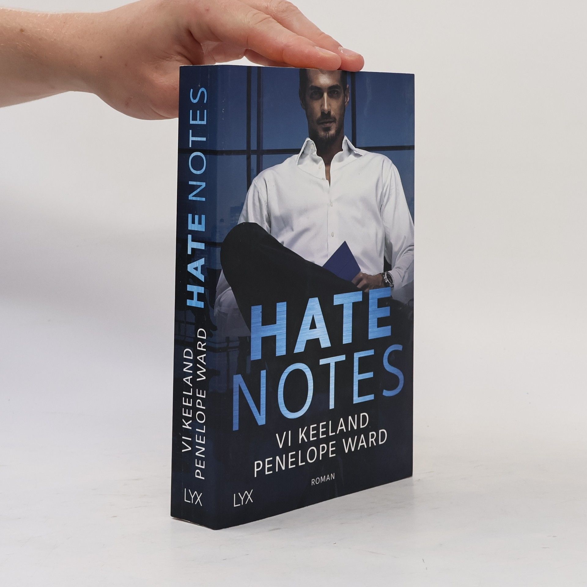 Vi Keeland Hate Notes