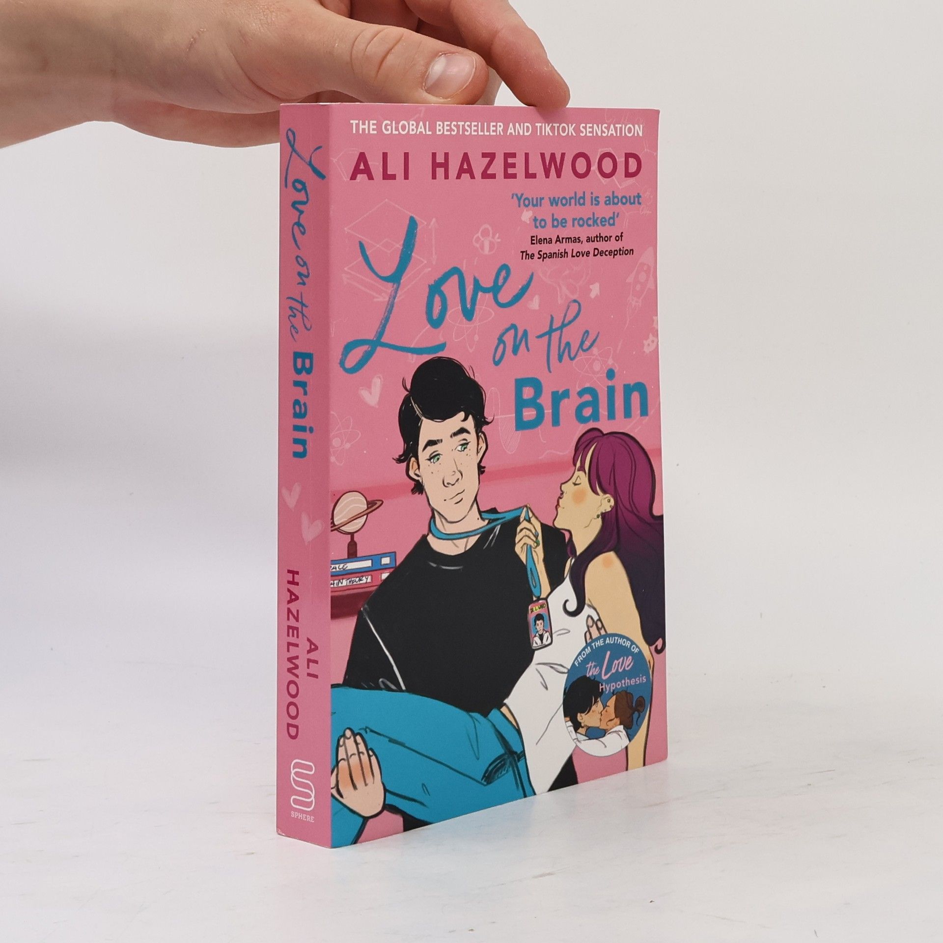 Ali Hazelwood Love on the Brain