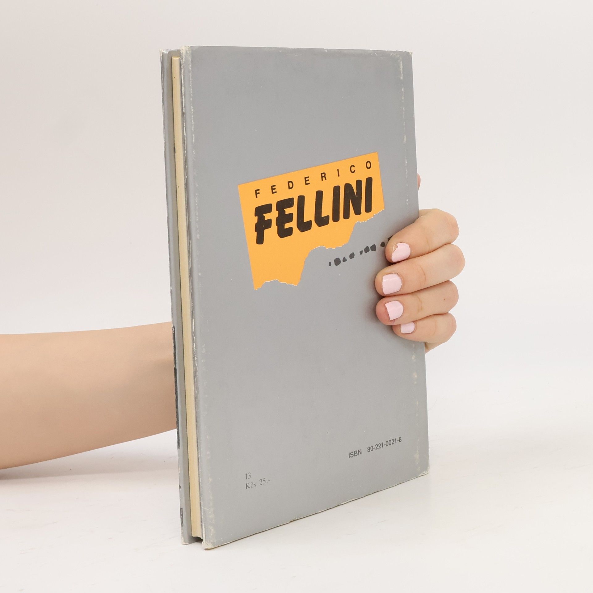 Federico Fellini A loď pláva