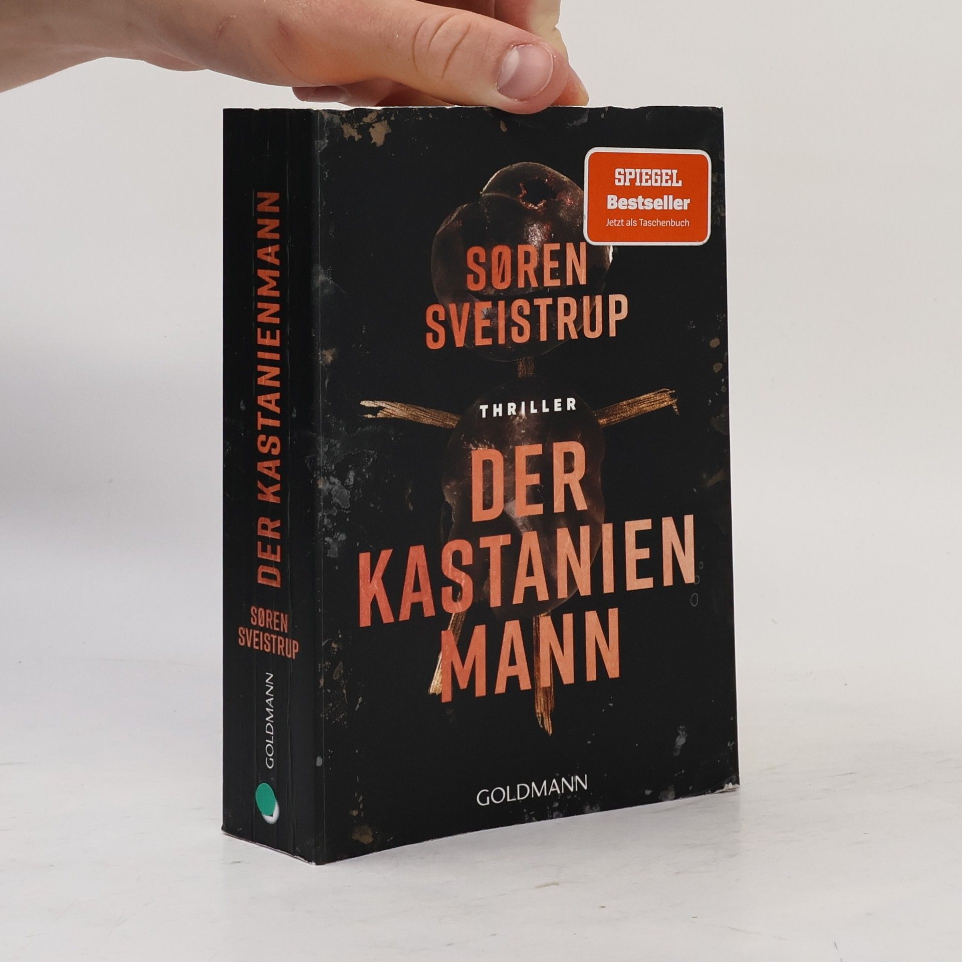 Søren Sveistrup Der Kastanienmann
