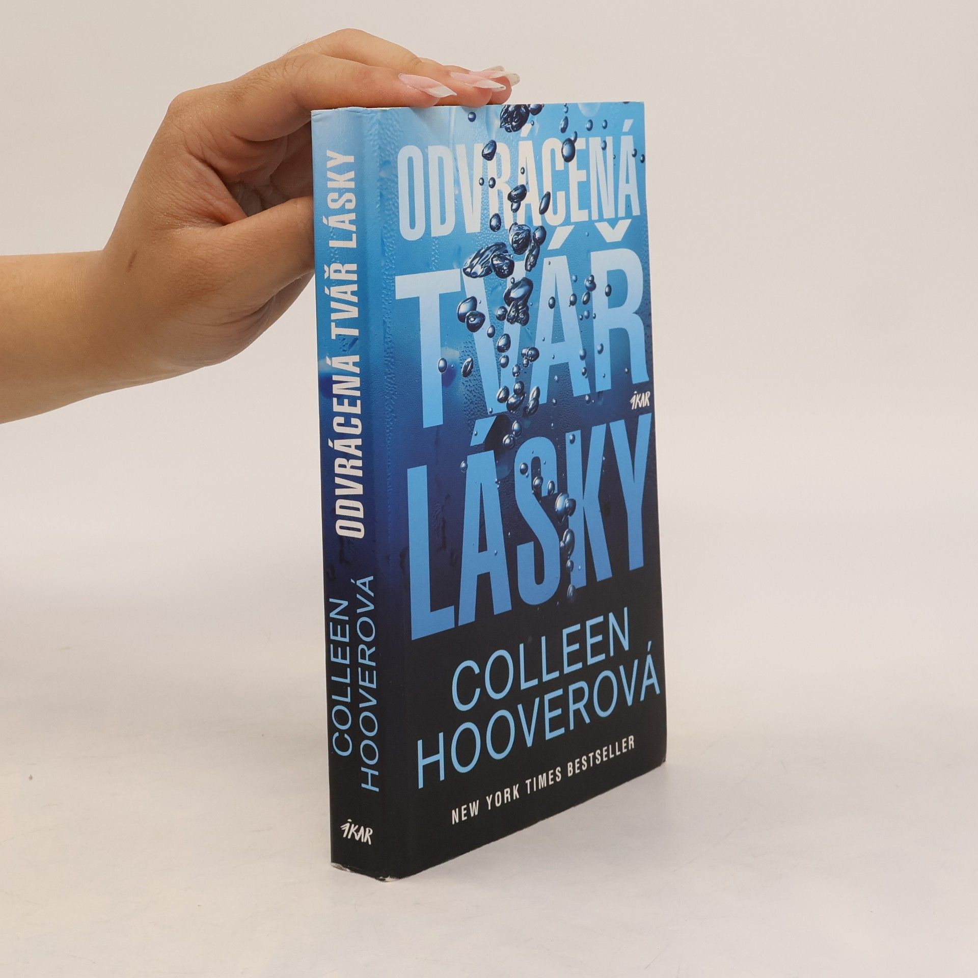 Colleen Hooverová Odvrácená tvář lásky