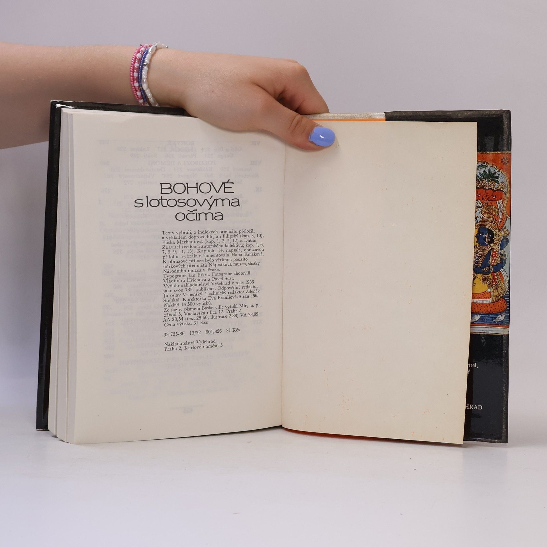 Autores varios Bohové s lotosovýma očima