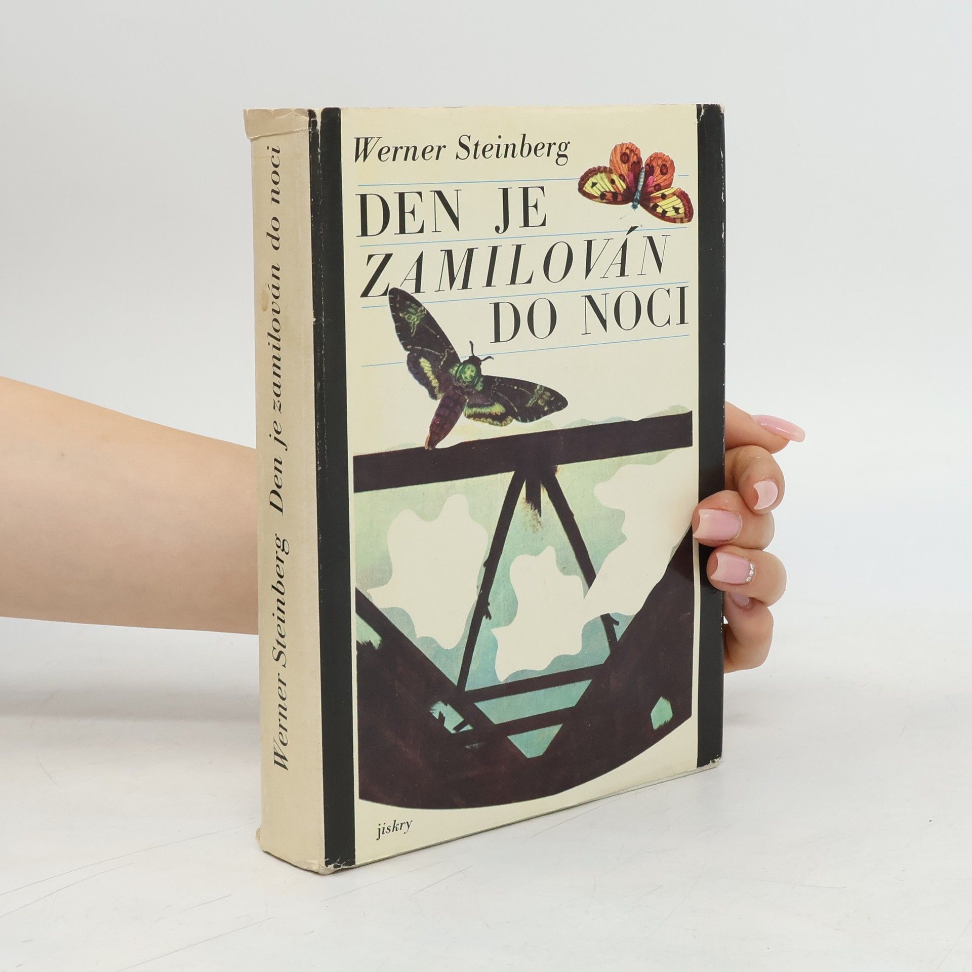 Den je zamilován do noci