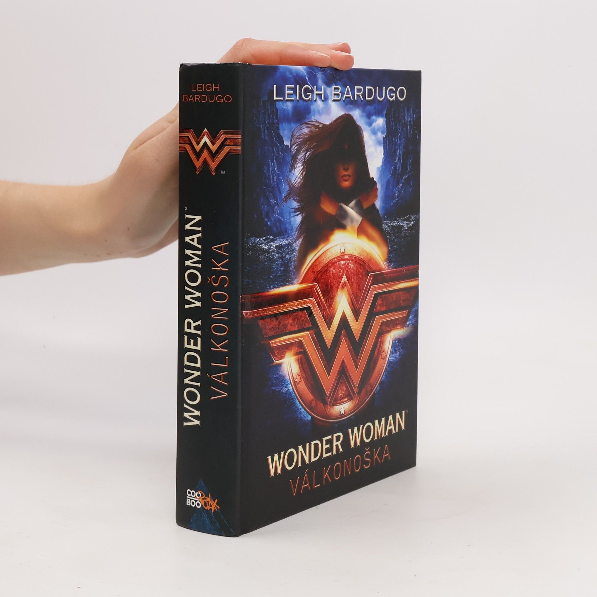 Leigh Bardugo Wonder Woman. Válkonoška