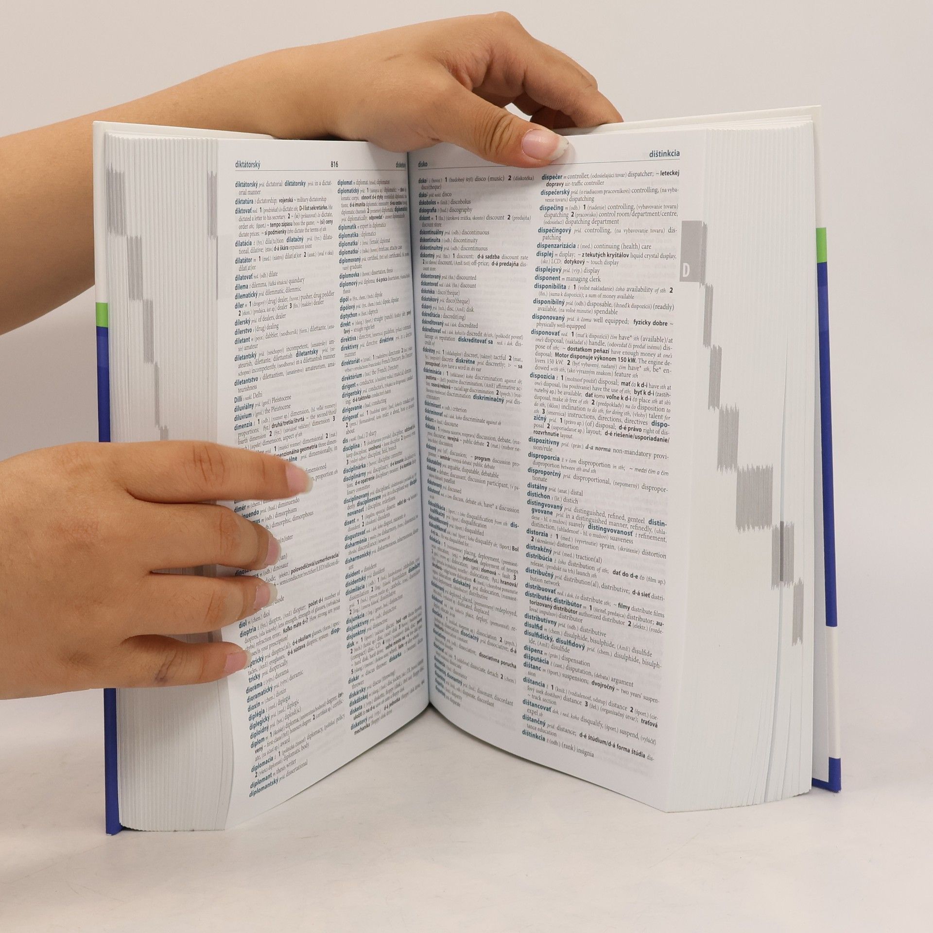 Various authors Anglicko-slovenský, slovensko-anglický veľký slovník