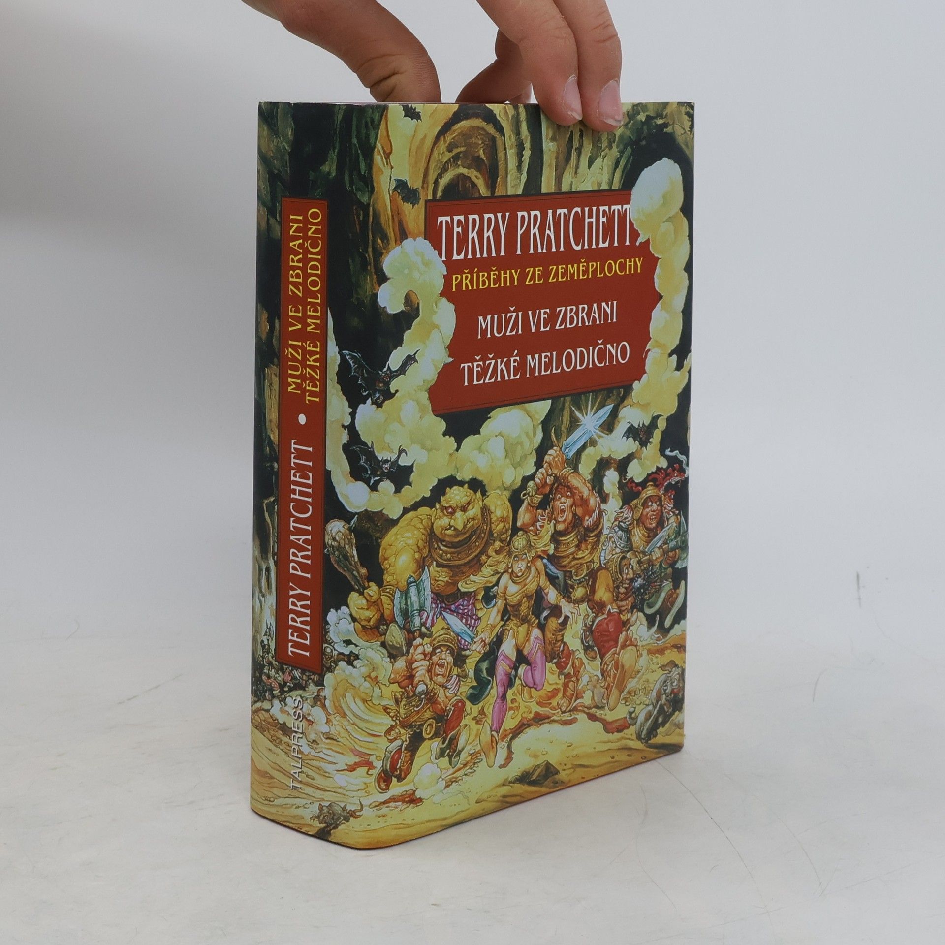 Terry Pratchett Muži ve zbrani / Těžké melodično