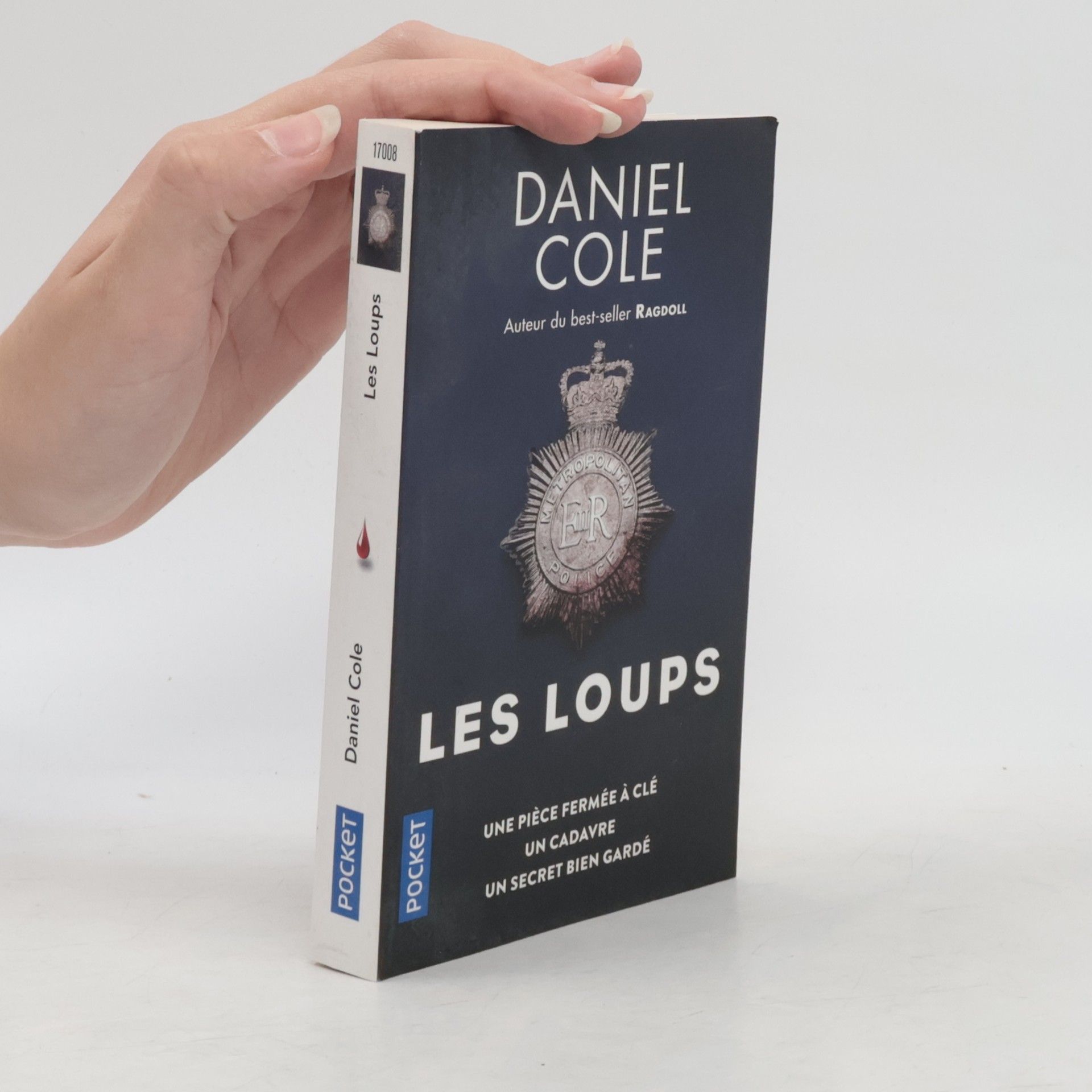Daniel Cole Les loups