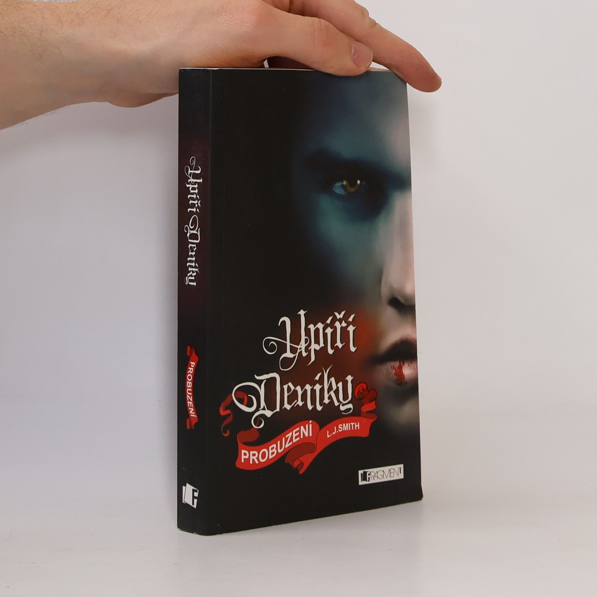 Lisa J. Smith Upíří deníky. Probuzení