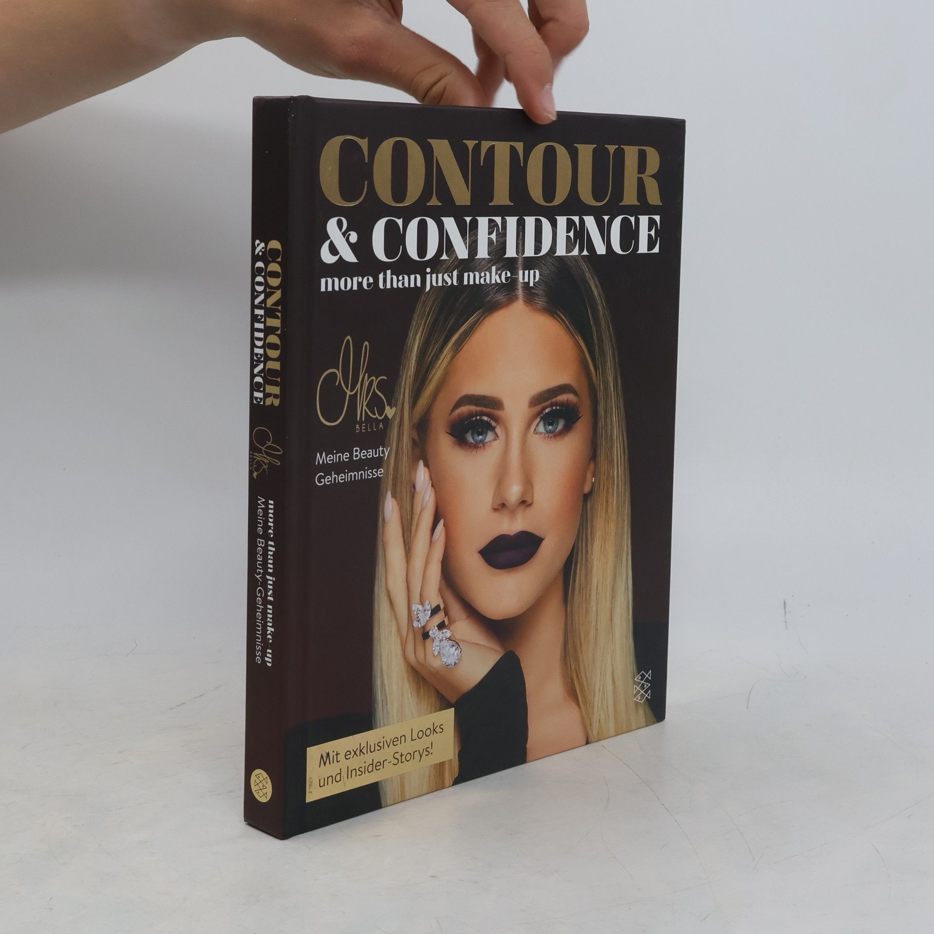 Mrs. Bella Contour & Confidence