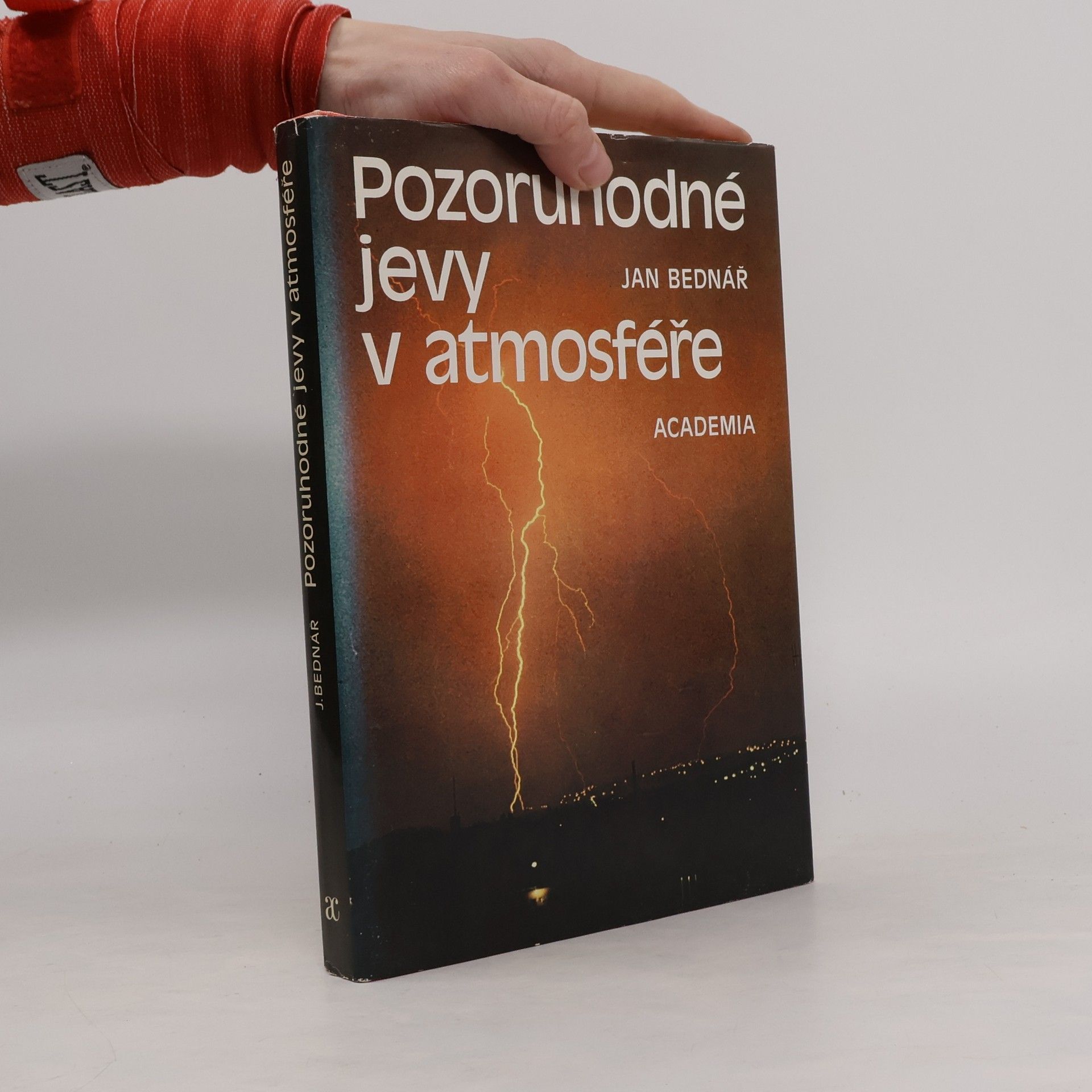 Jan Bednář Pozoruhodné jevy v atmosféře