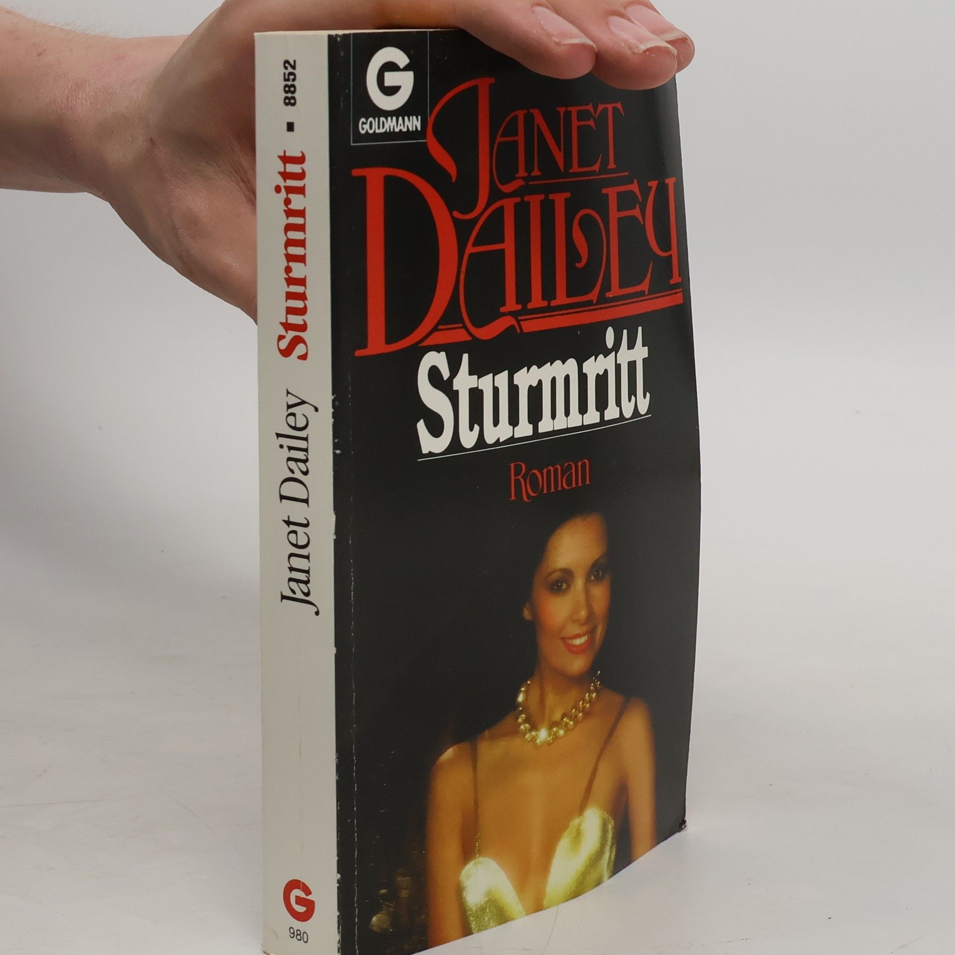 Janet Dailey Sturmritt
