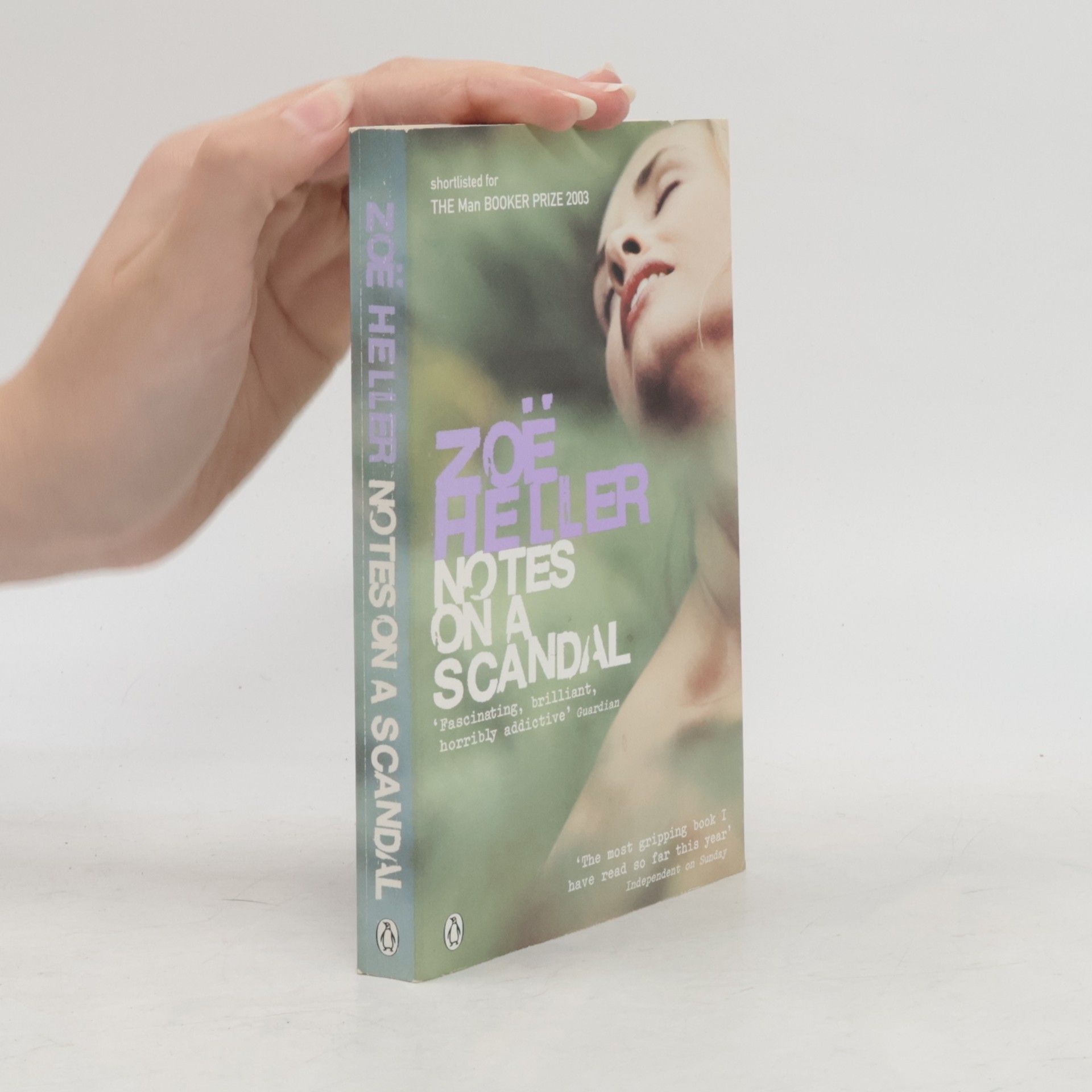 Zoe͏̈ Heller Notes on a Scandal