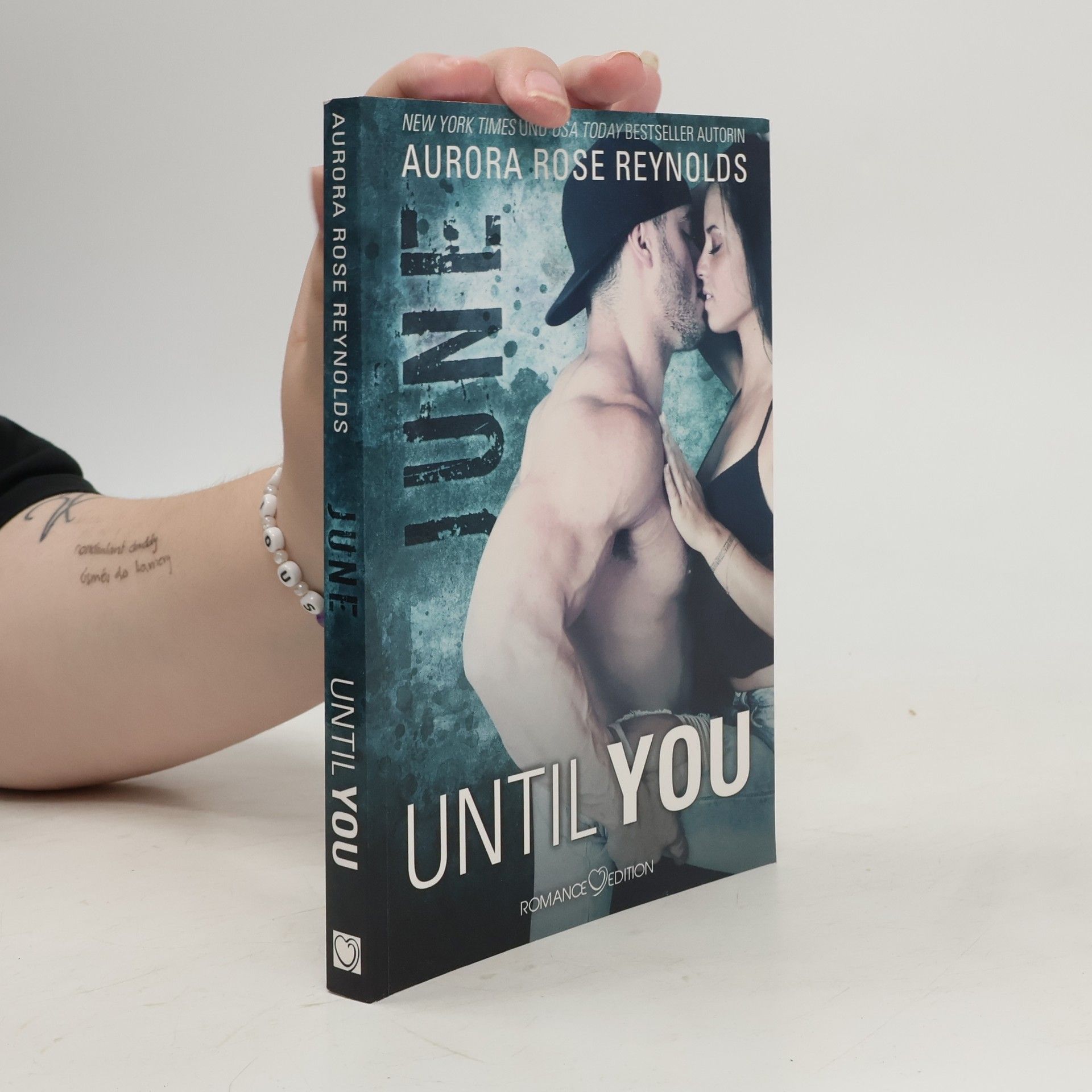 Aurora Rose Reynolds Until you - June
