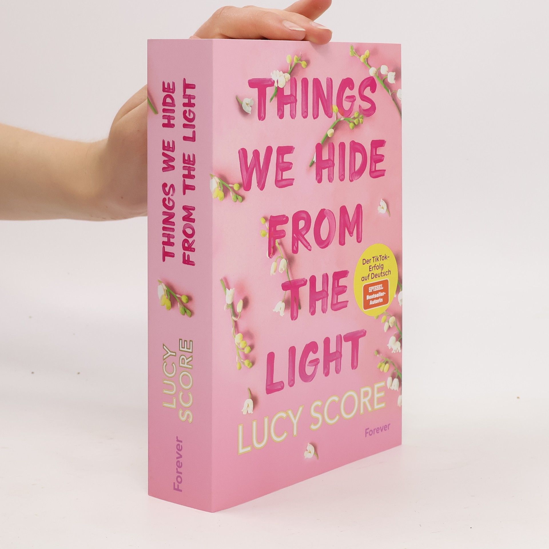 Lucy Score Things We Hide From The Light (Knockemout 2)