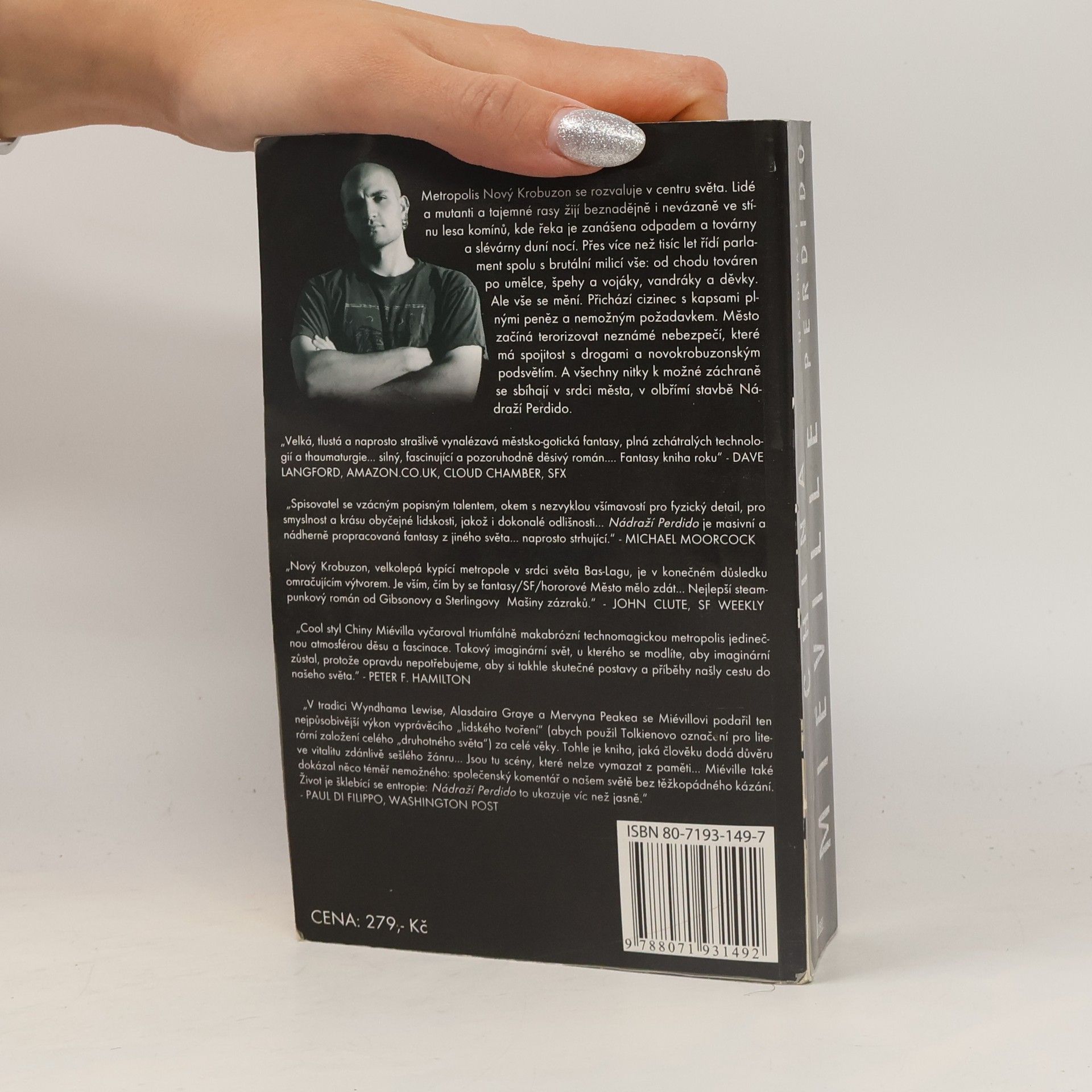 China Miéville Nádraží Perdido