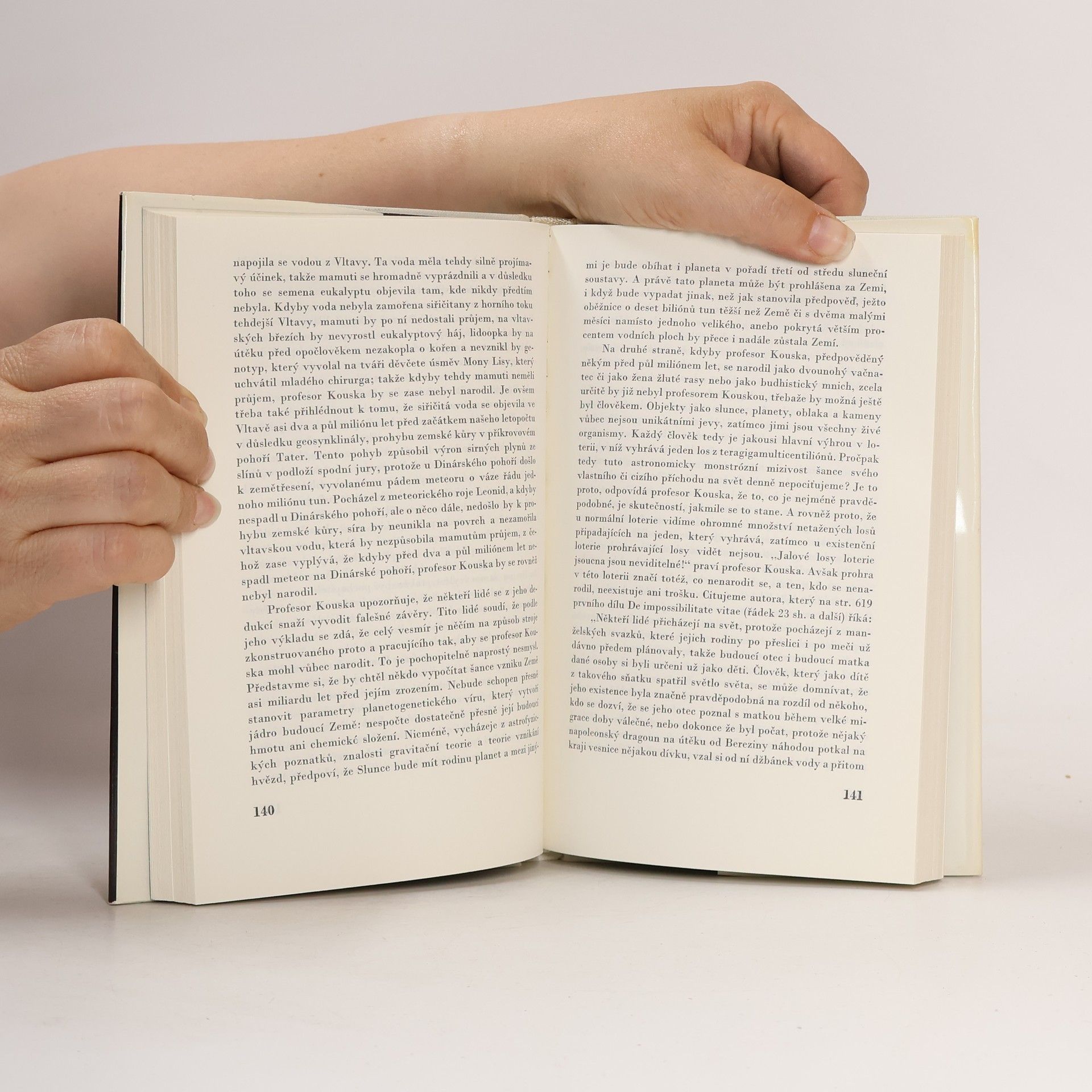 Stanisław Lem Dokonalá prázdnota. Golem XIV.