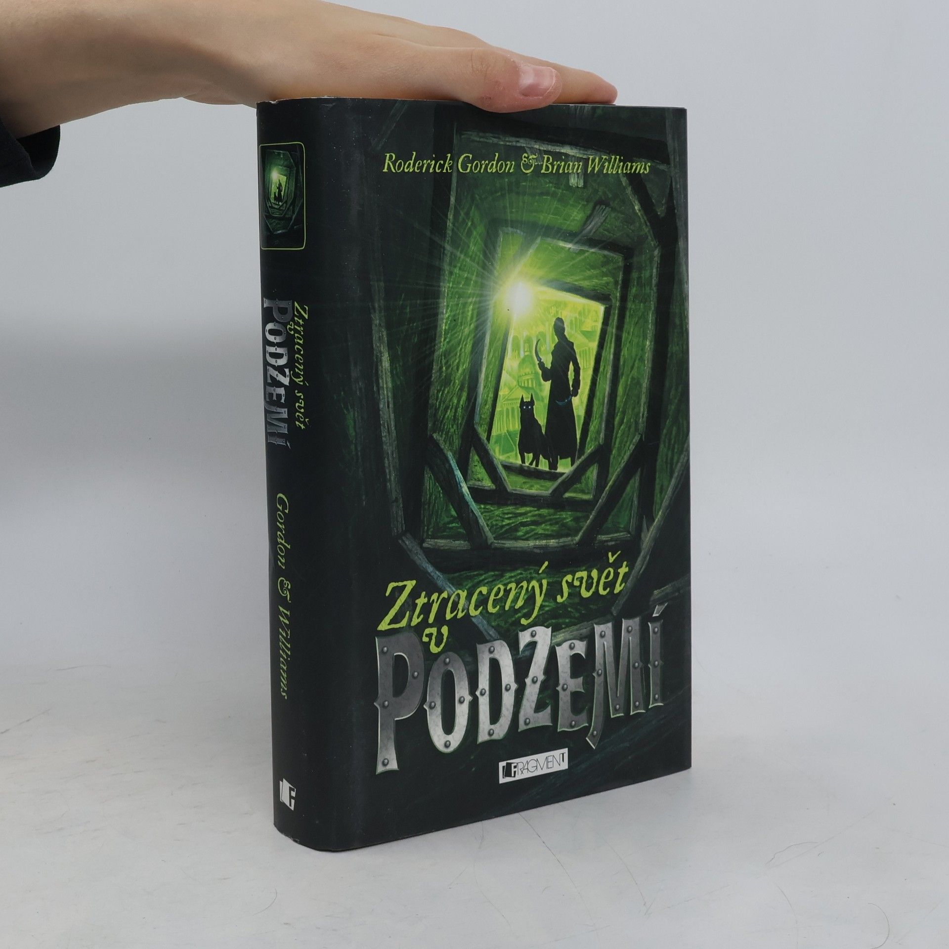 Roderick Gordon Ztracený svět v podzemí