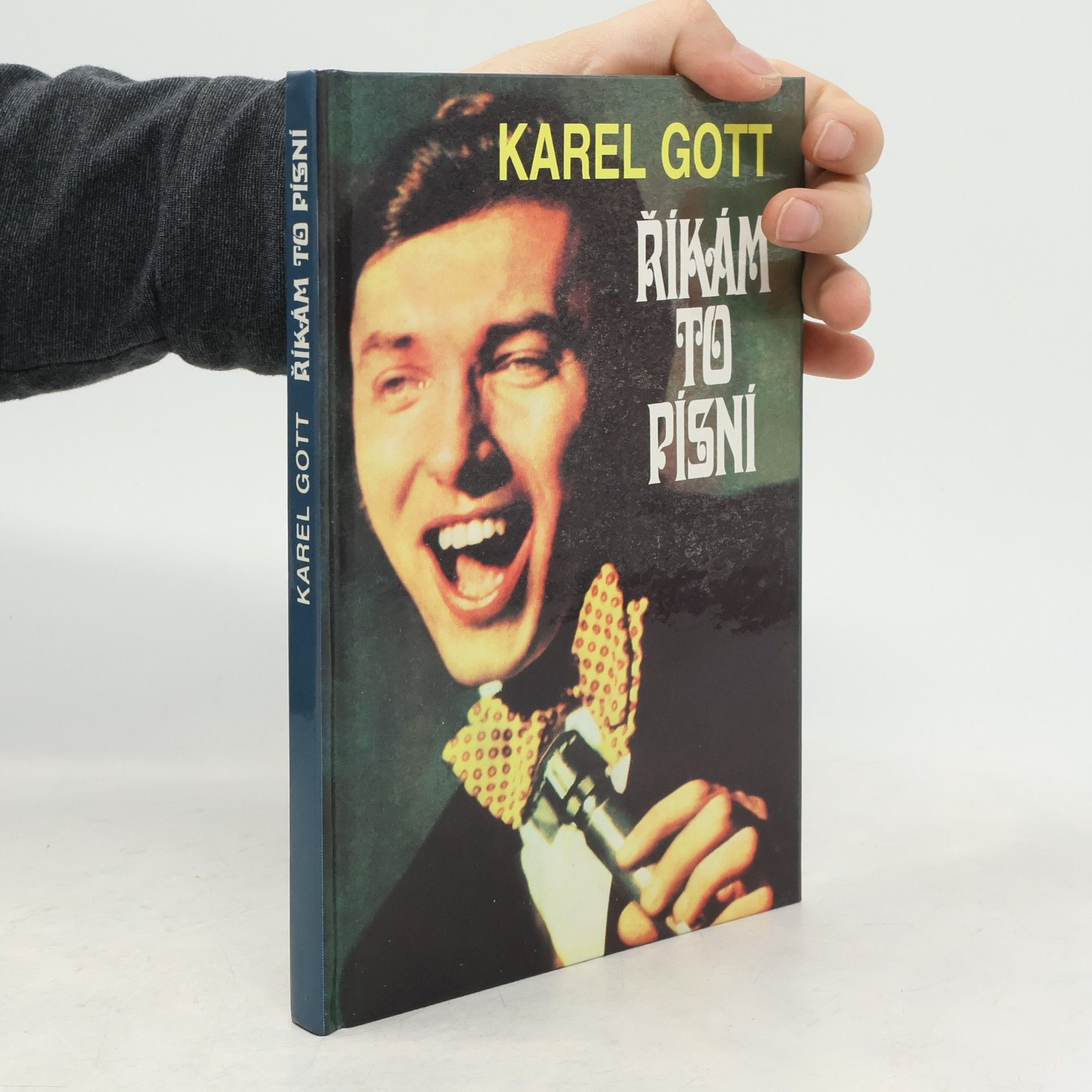 Karel Gott Říkám to písní