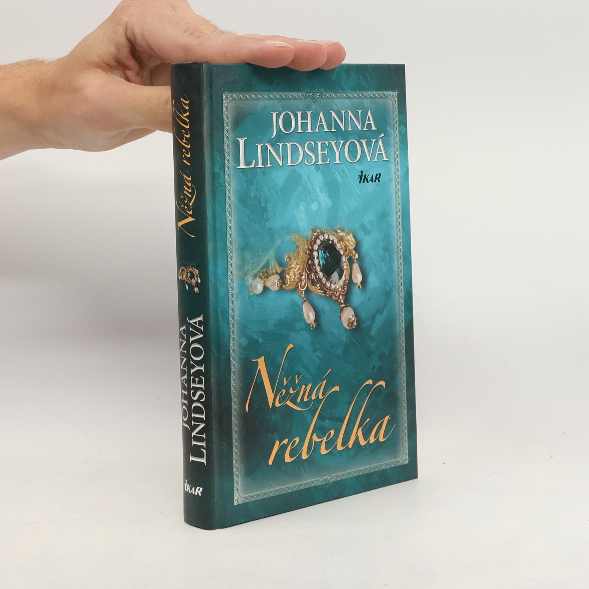 Johanna Lindsey Něžná rebelka