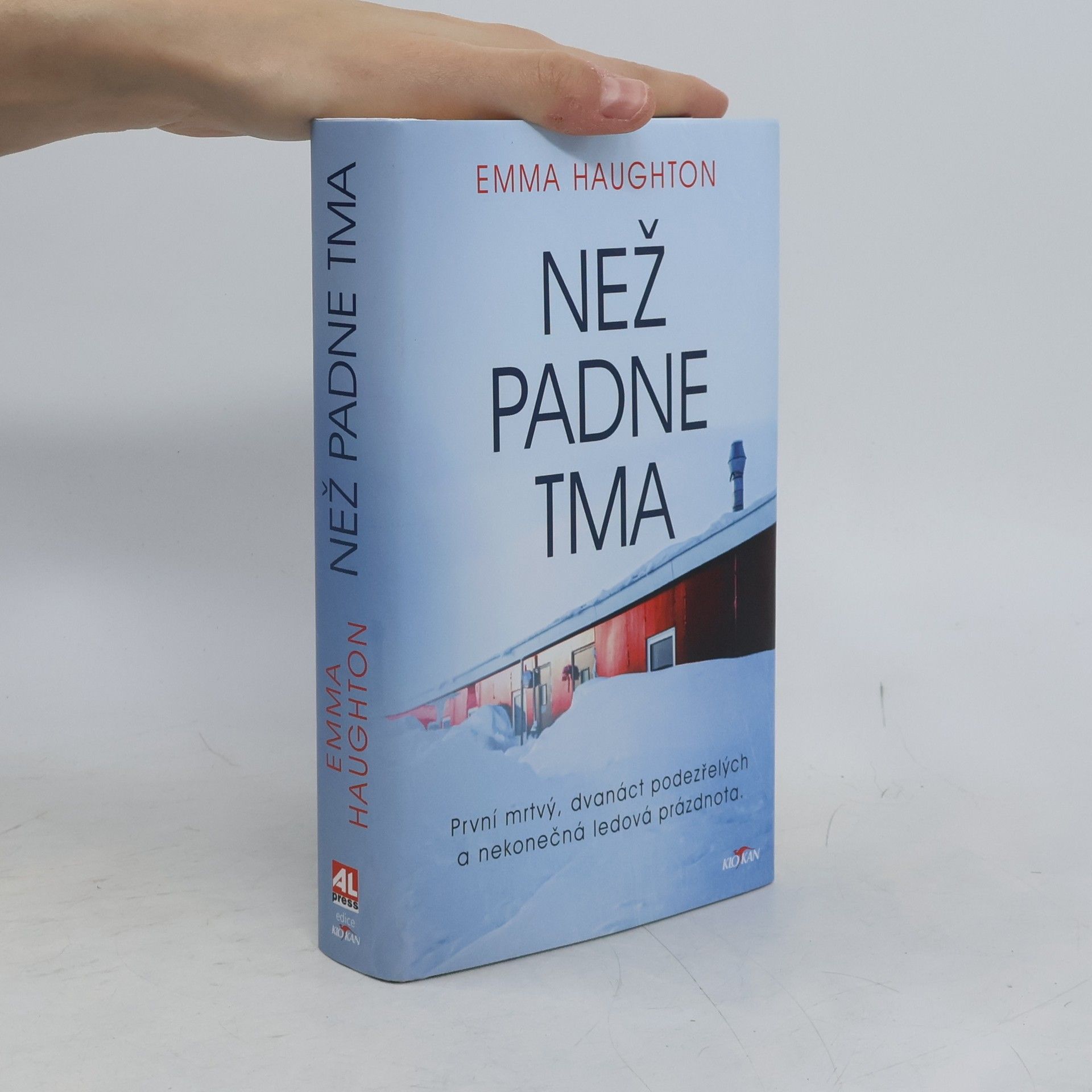 Emma Haughton Než padne tma