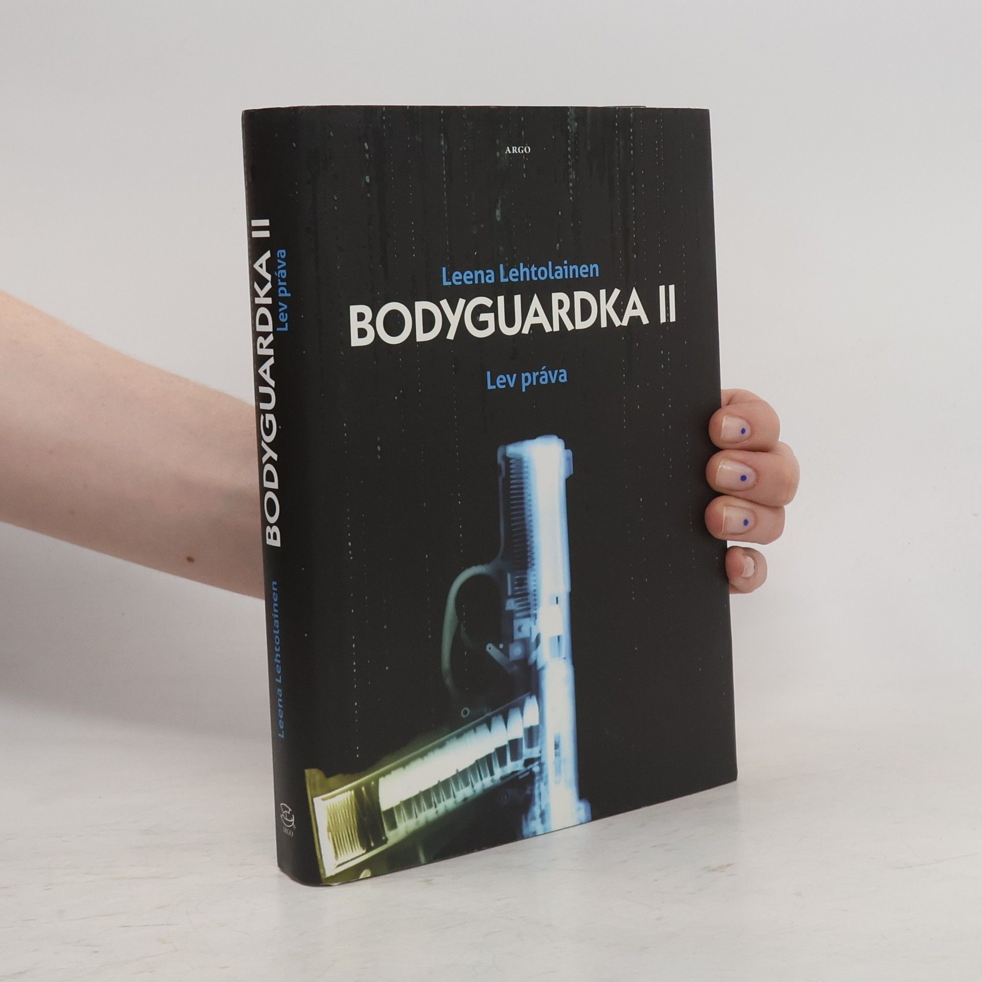 Leena Lehtolainen Bodyguardka II. Lev práva