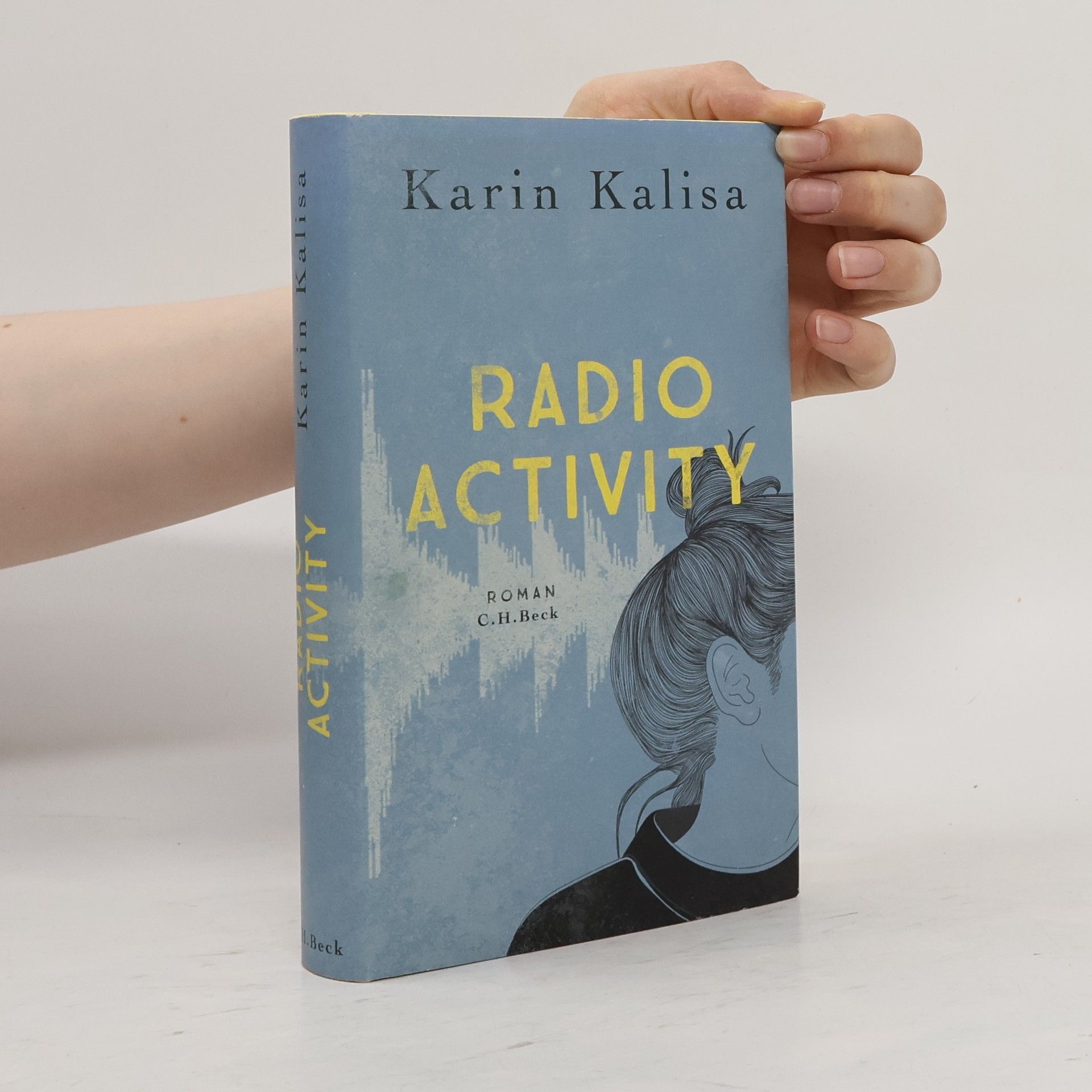 Karin Kalisa Radio activity