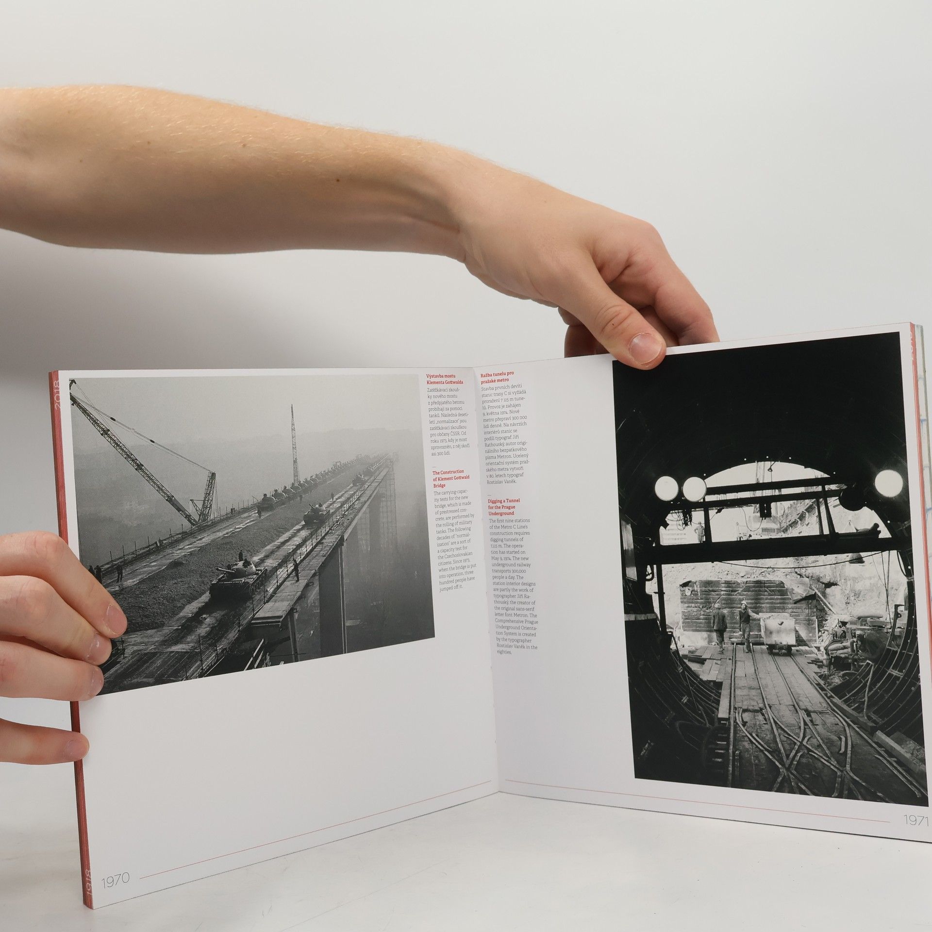 Olga von Pohl 100 okamžiků : fotografie České tiskové kanceláře = photographs from the Czech News Agency