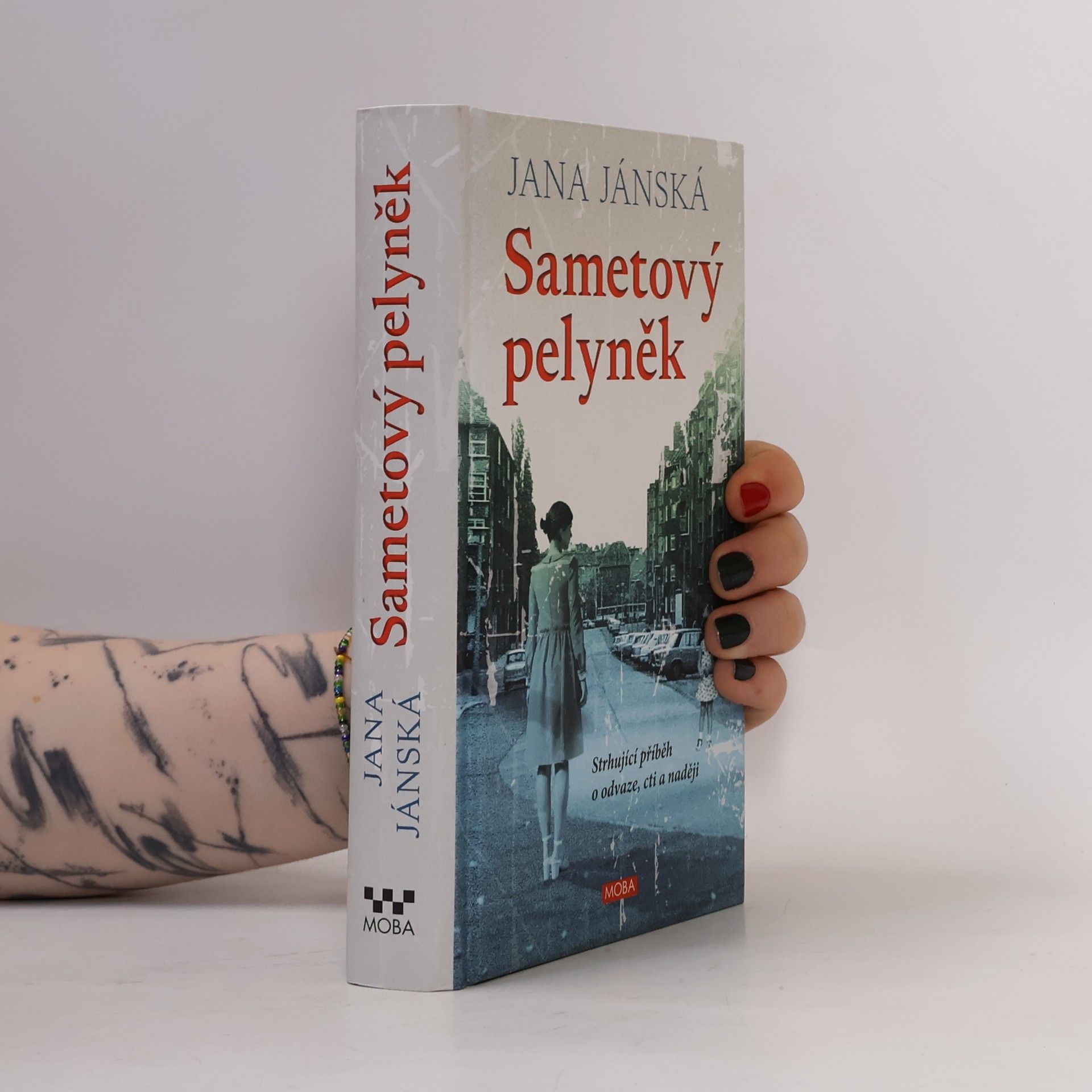 Sametový pelyněk
