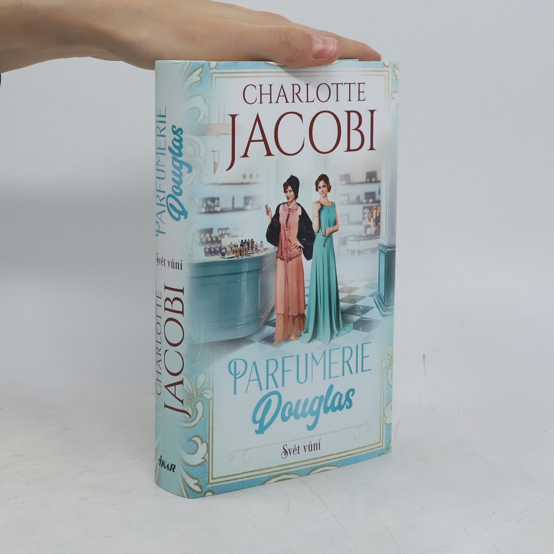 Charlotte Jacobi Parfumerie Douglas. Svět vůní