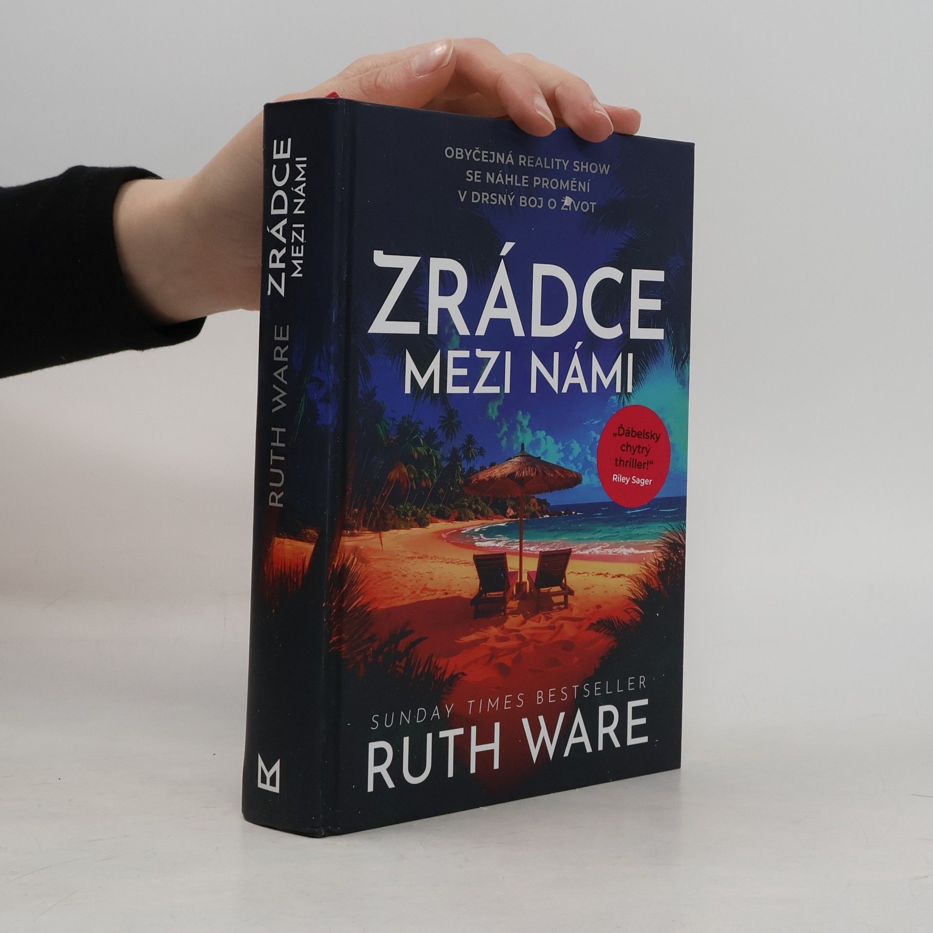 Zrádce mezi námi