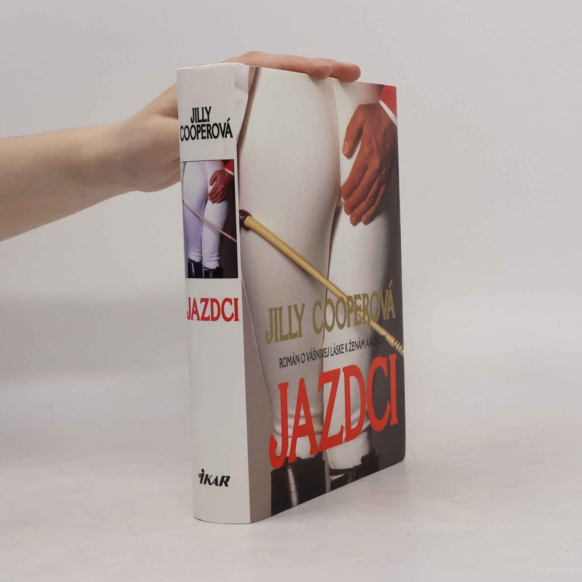 Jilly Cooper Jazdci
