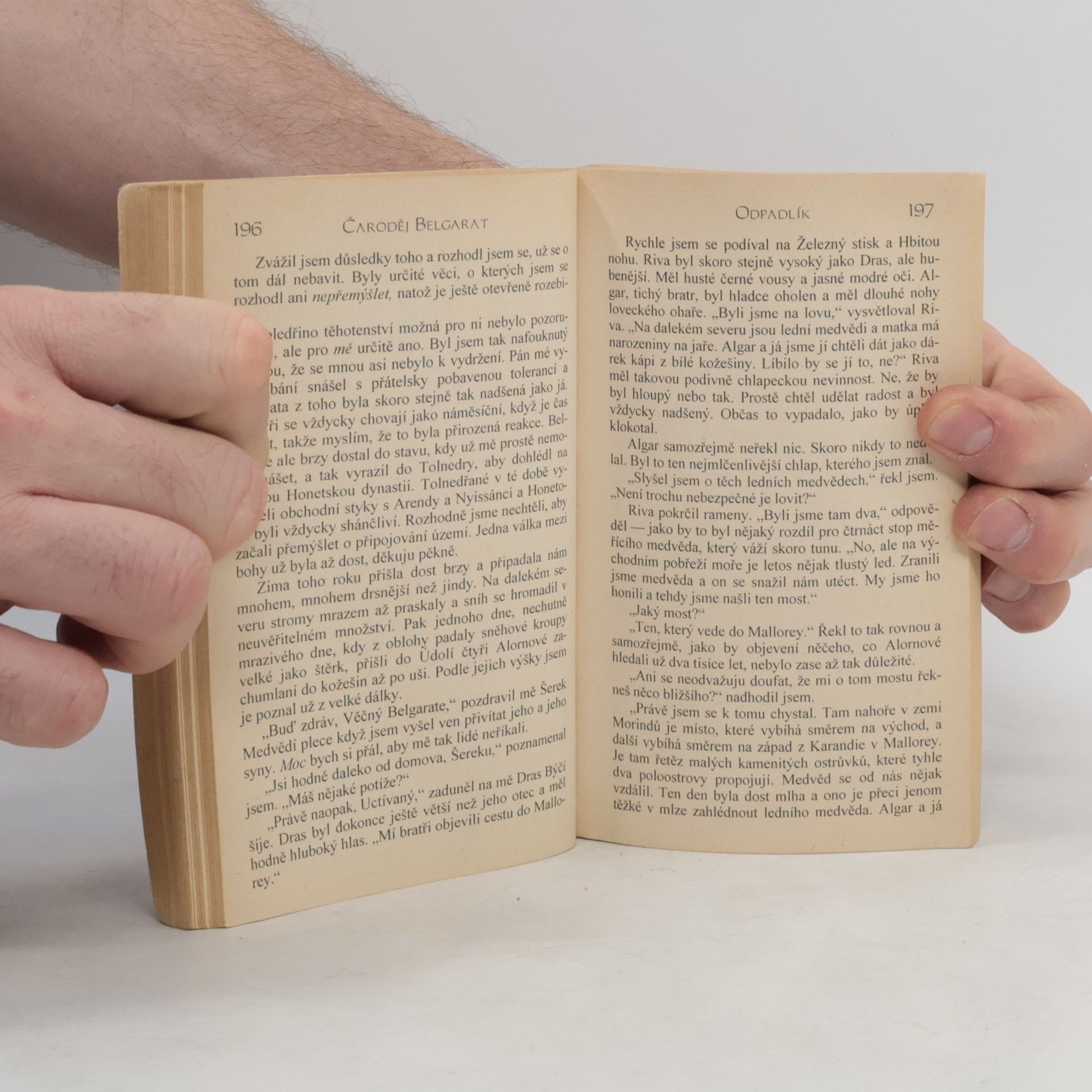David Eddings Čaroděj Belgarat. Úsvit